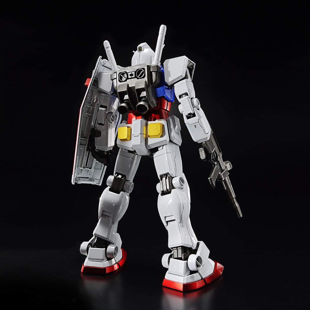 ＰＧ 1/60 ガンダムベース限定 RX-78-2 ガンダム［チタニウム