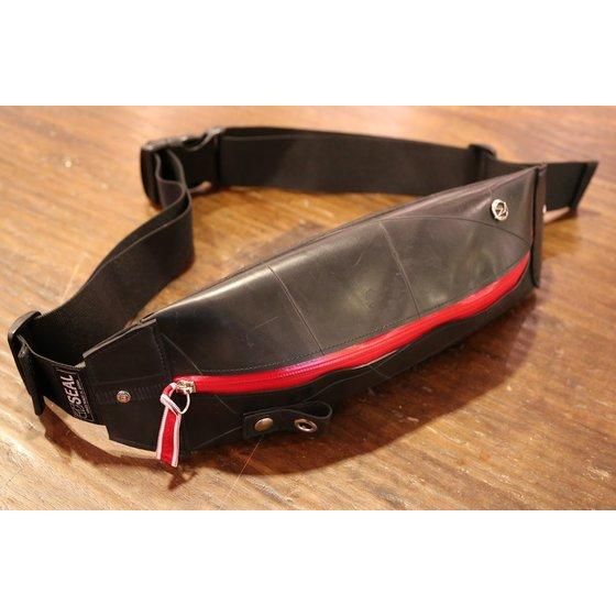 仮面ライダードライブ×SEAL ボディバッグウォータープルーフ