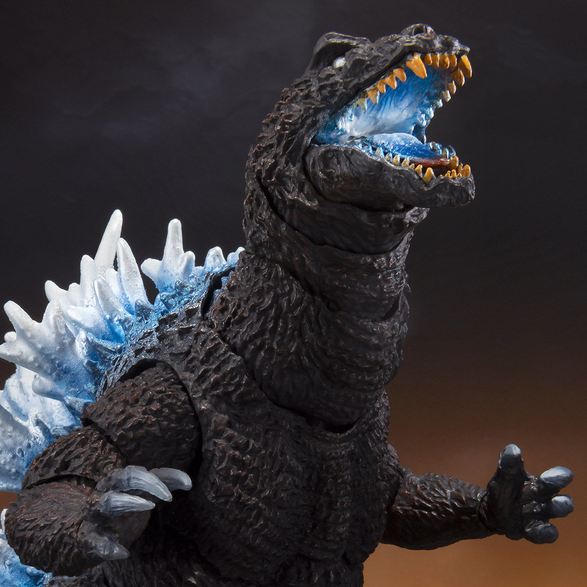 S.H.MonsterArts ゴジラ(2001)放射熱線Ver. | ゴジラシリーズ