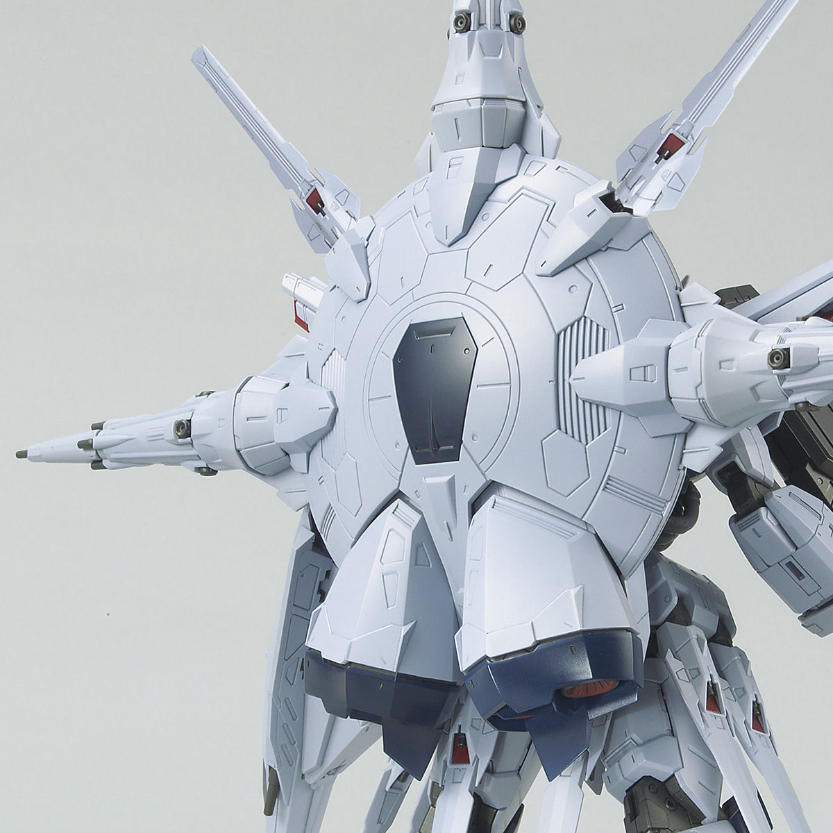 完成品　海外 プラモデル プロヴィデンス　1/100