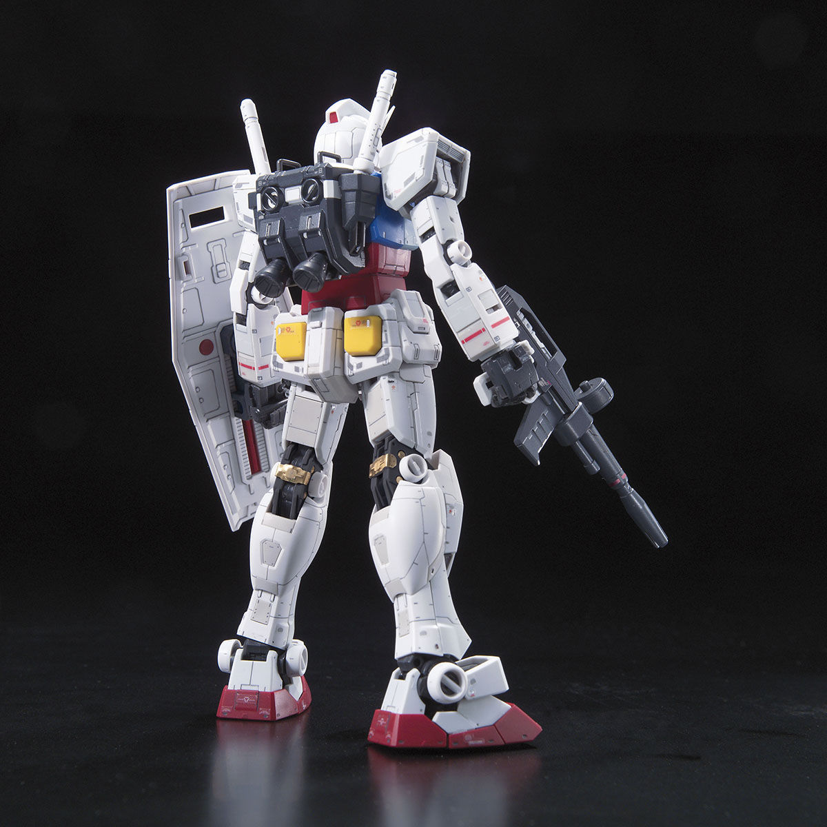 ガンプラ RG 1/144 RX-78-2 ガンダム (機動戦士ガンダム) wgteh8f