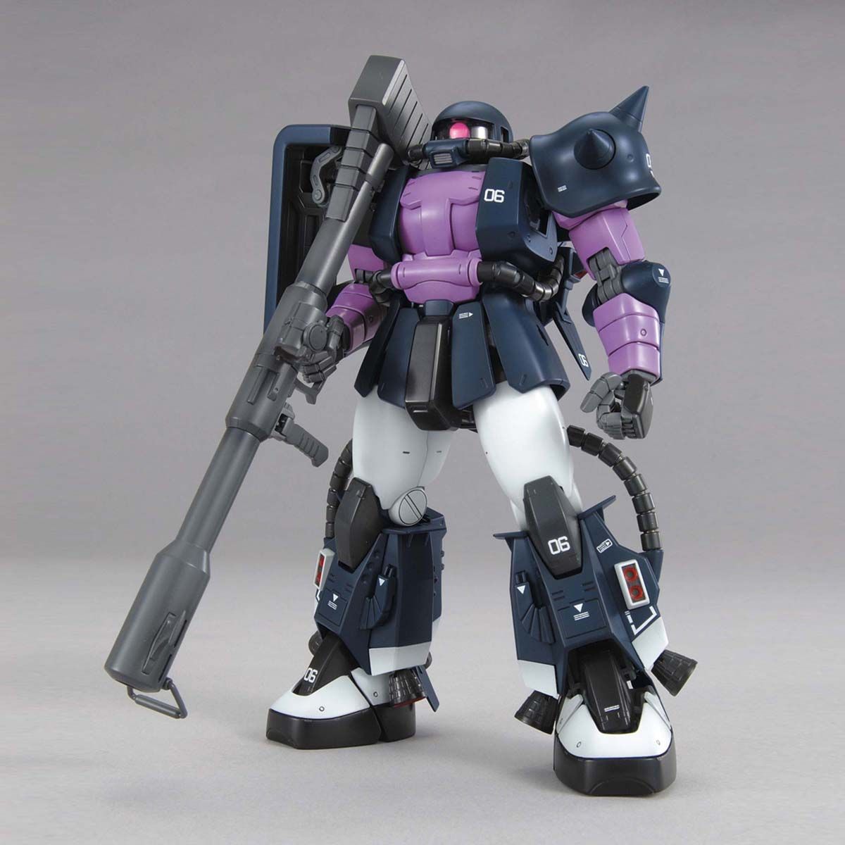 ＭＧ 1/100 MS-06R-1A ザクII（黒い三連星） Ｖｅｒ．２．０ | 機動 