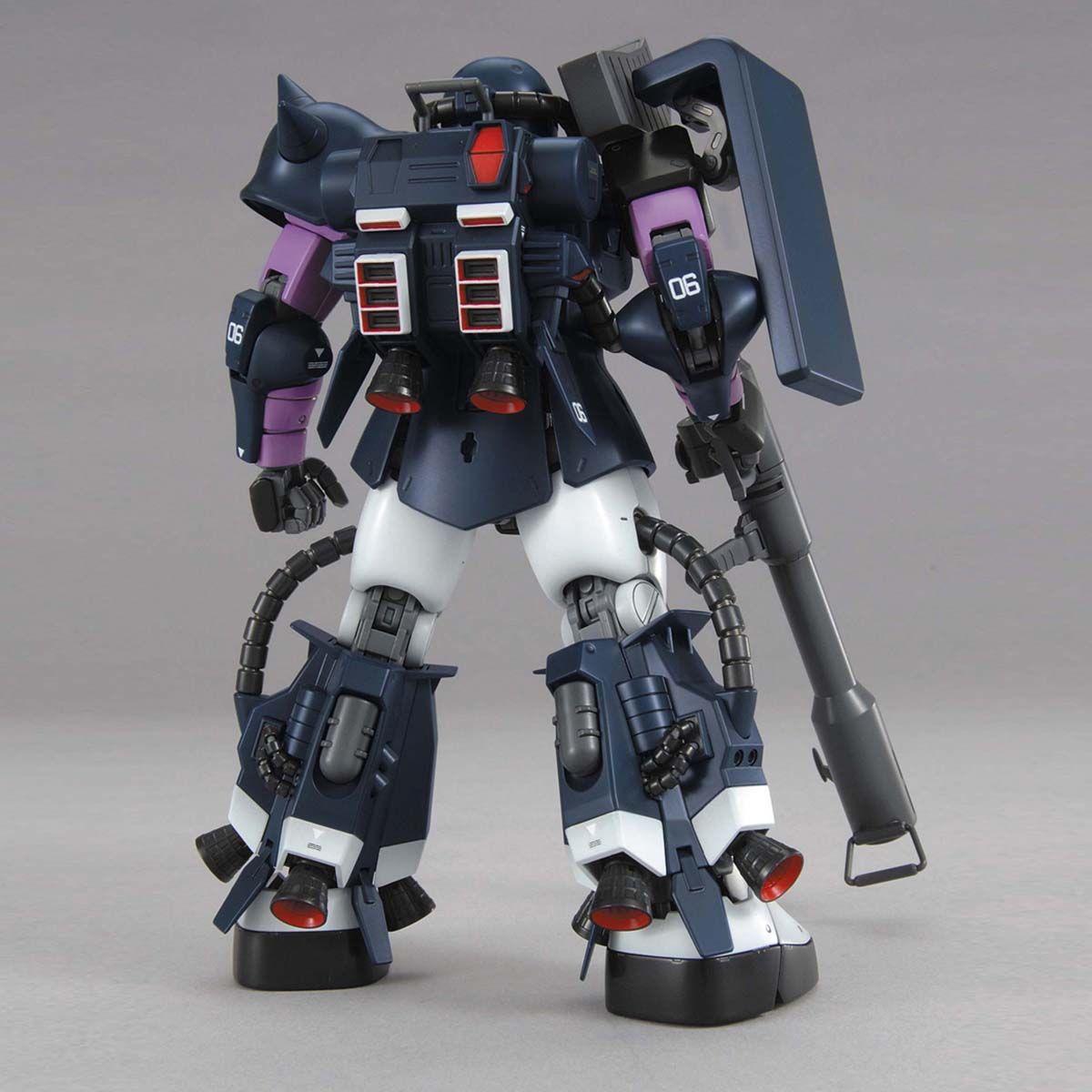 格安販売中 バンダイ MG MS-06R黒い三連星ザク Ver.2.0 プラモデル