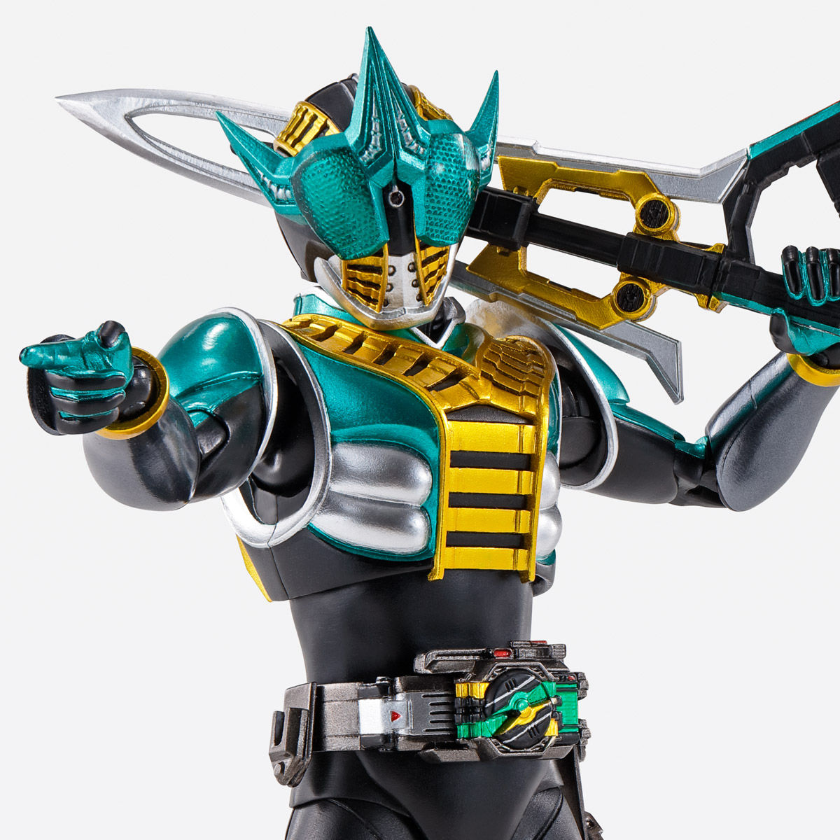 S.H.Figuarts（真骨彫製法） 仮面ライダーゼロノス アルタイルフォーム 