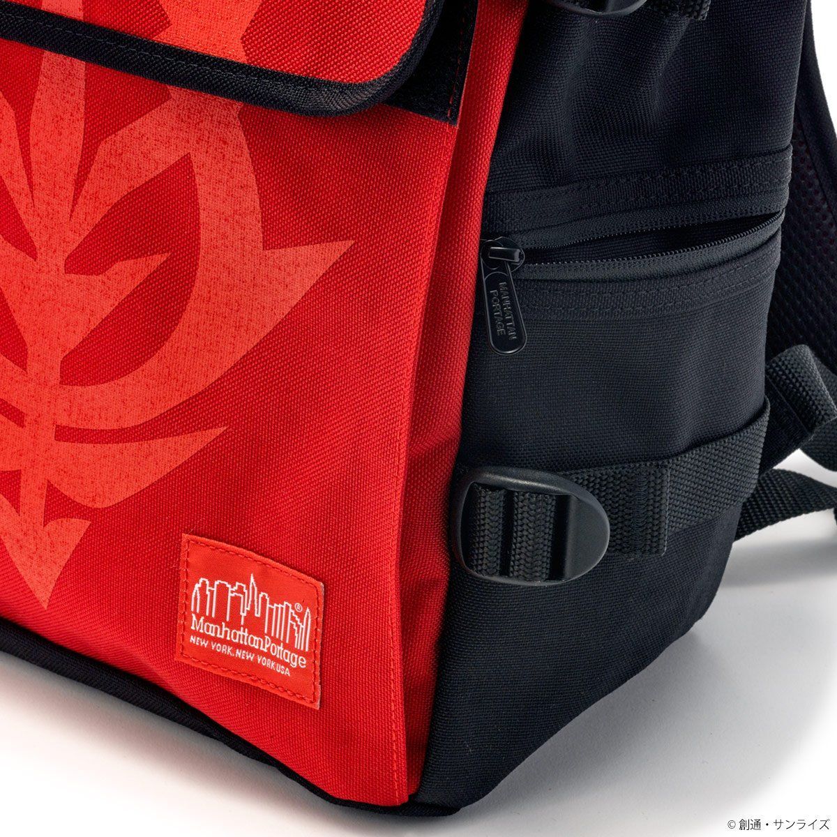 STRICT-G × Manhattan Portage 『機動戦士ガンダム』40周年記念 バックパック ジオン軍モデル | 機動戦士ガンダム  ファッション・アクセサリー | バンダイナムコグループ公式通販サイト