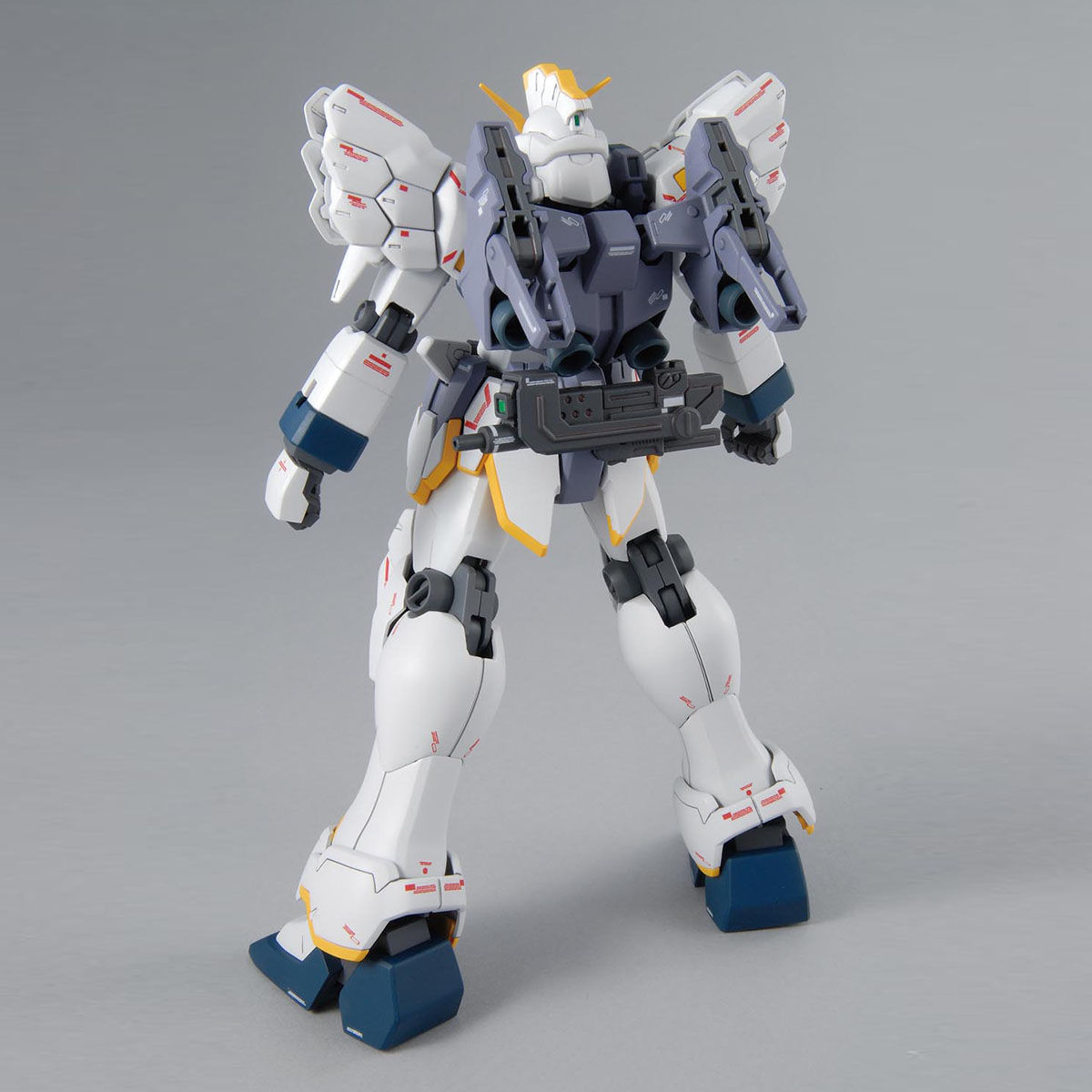 XXXG-01SR ガンダムサンドロック EW MG 全塗装完成品 - プラモデル