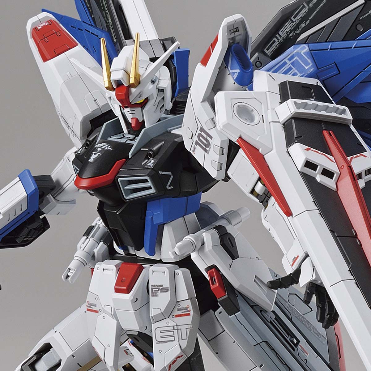 フルメカニクス 1/100 【ガンダムベース限定】 ZGMF-X10A フリーダム 