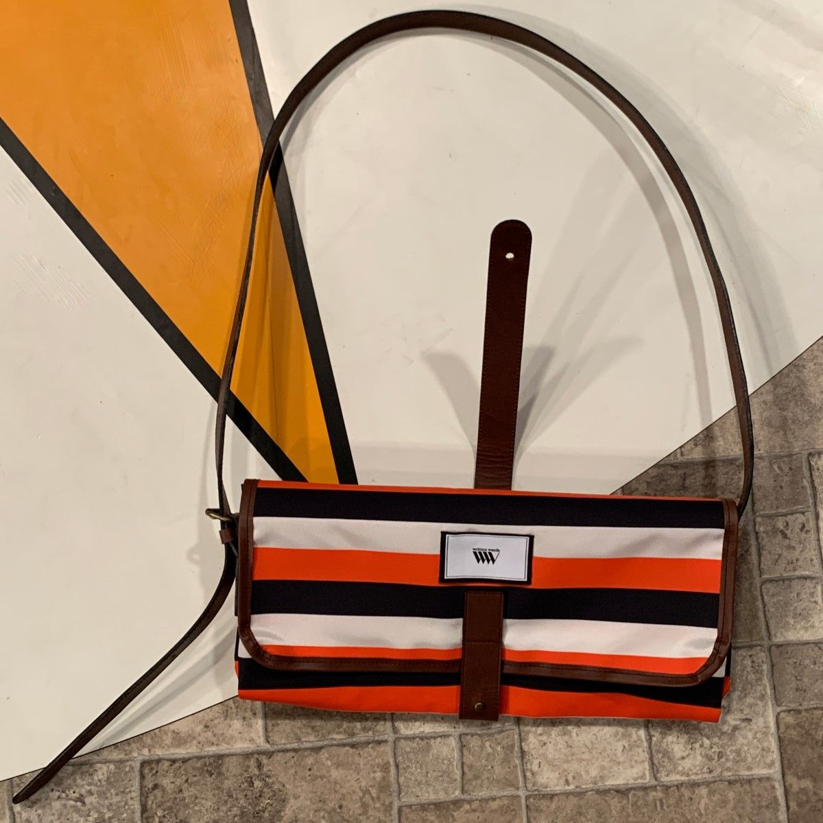 仮面ライダーセイバー written words Roll-up shoulder bag（ロール