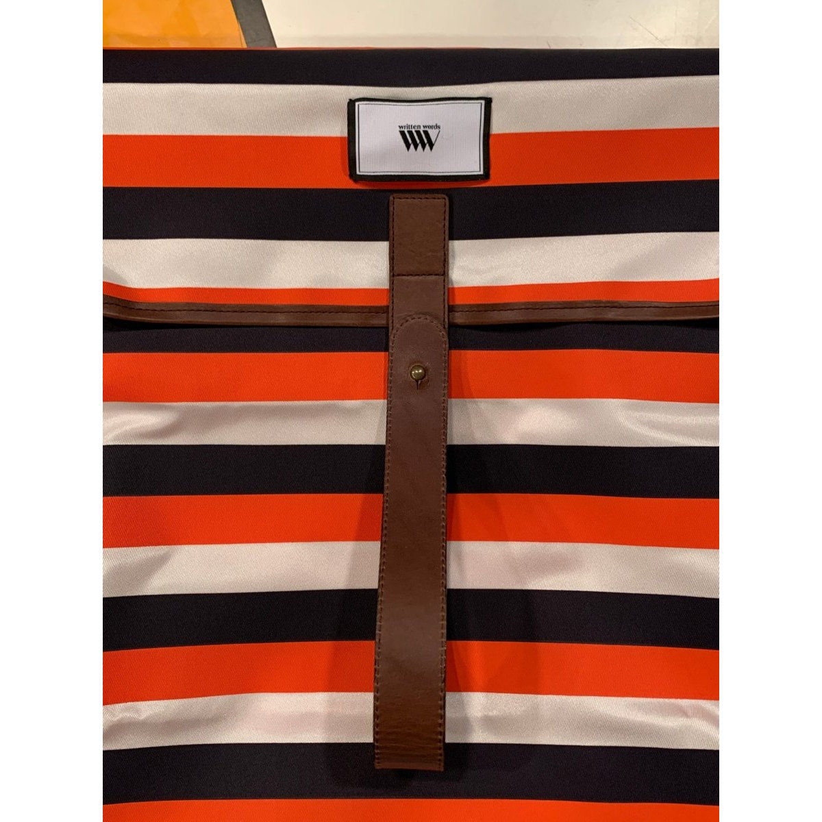 仮面ライダーセイバー written words Roll-up shoulder bag（ロール