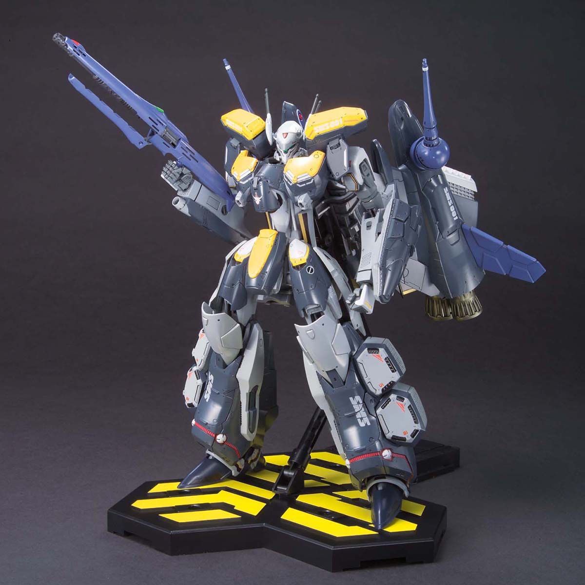 大人気 1/72 VF-25S メサイアバルキリー オズマ機 プラモデル