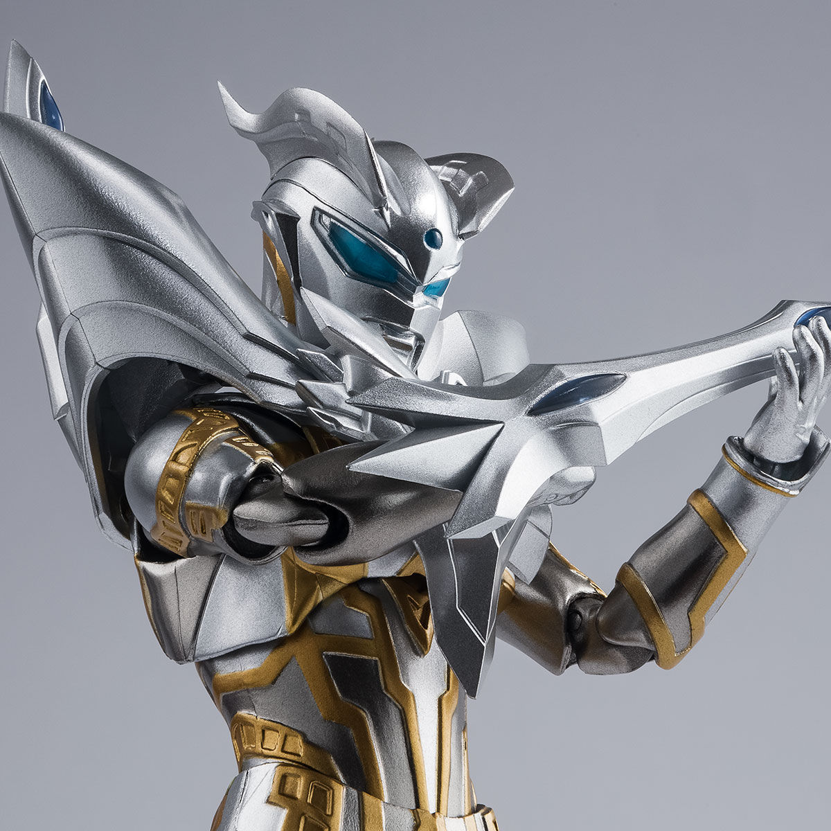 ウルティメイトシャイニングウルトラマンゼロ shフィギュアーツ