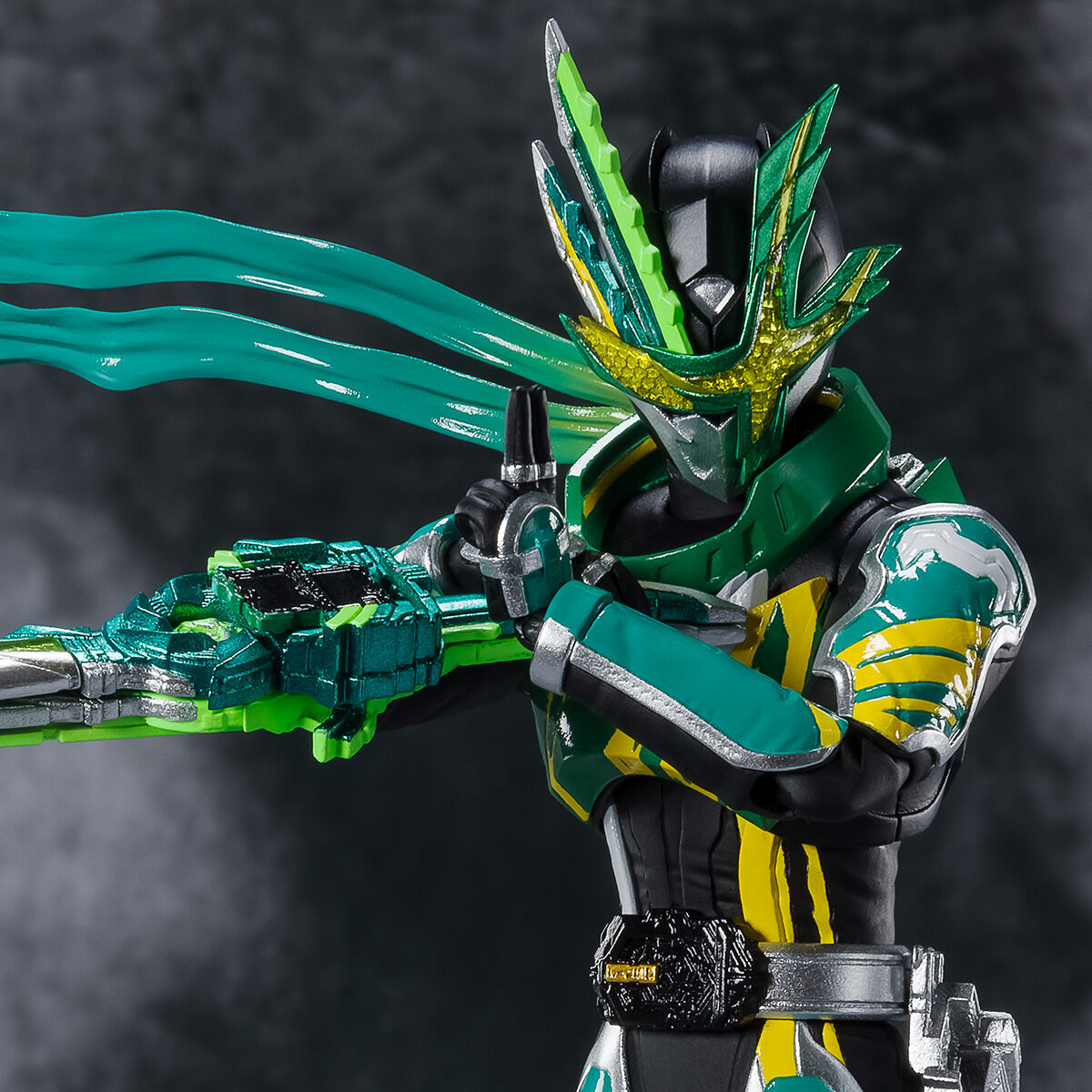 S.H.Figuarts 仮面ライダー剣斬 猿飛忍者伝 仮面ライダーセイバー-