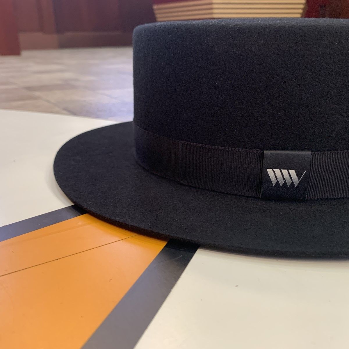 仮面ライダーセイバー Written Words Boater Hat ボーターハット 神山飛羽真モデル 仮面ライダーセイバー 趣味 コレクション バンダイナムコグループ公式通販サイト