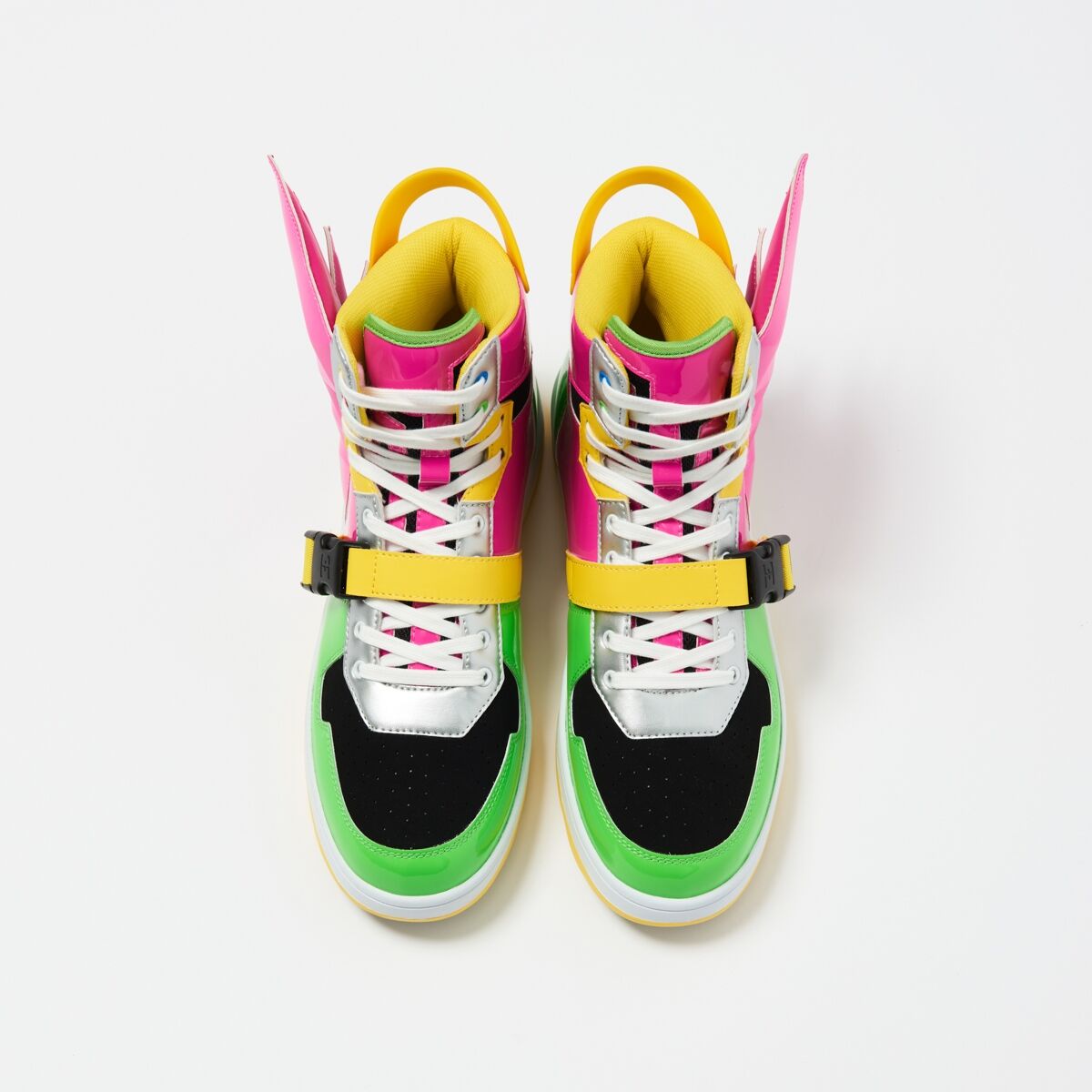 仮面ライダーエグゼイド スニーカー Henshin By Kamen Rider 仮面ライダーエグゼイド 趣味 コレクション バンダイナムコグループ公式通販サイト