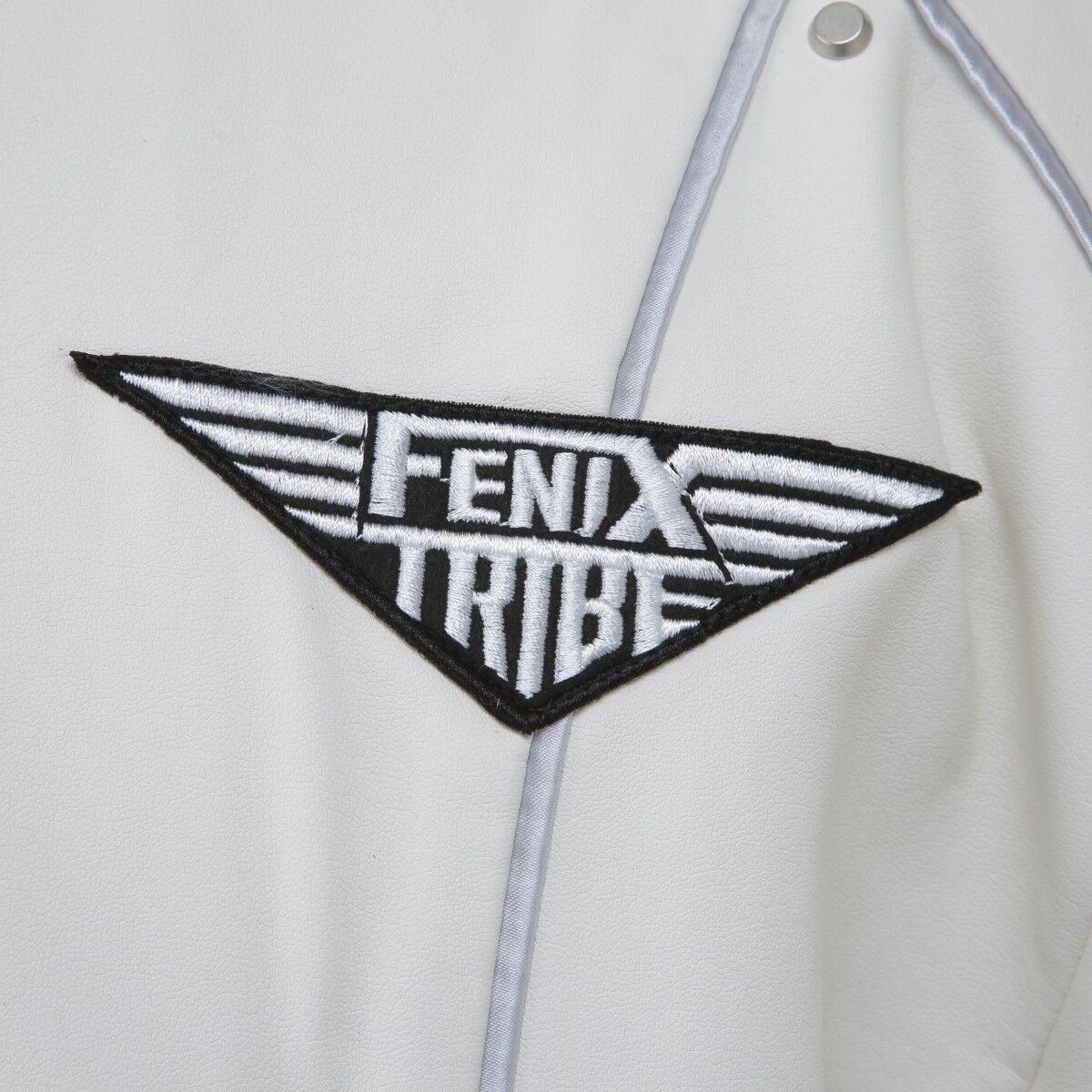 仮面ライダーリバイス FENIX TRIBE 幹部コート | 仮面ライダーシリーズ