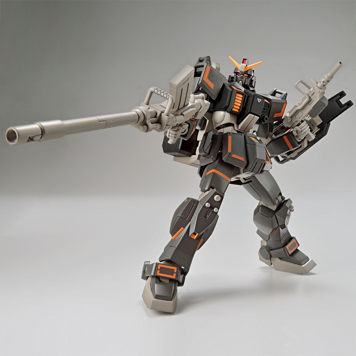 HGUC 1/144 RX-79(G) 陸戦型ガンダム（ジムカラーVer.）【 塗装完成品 