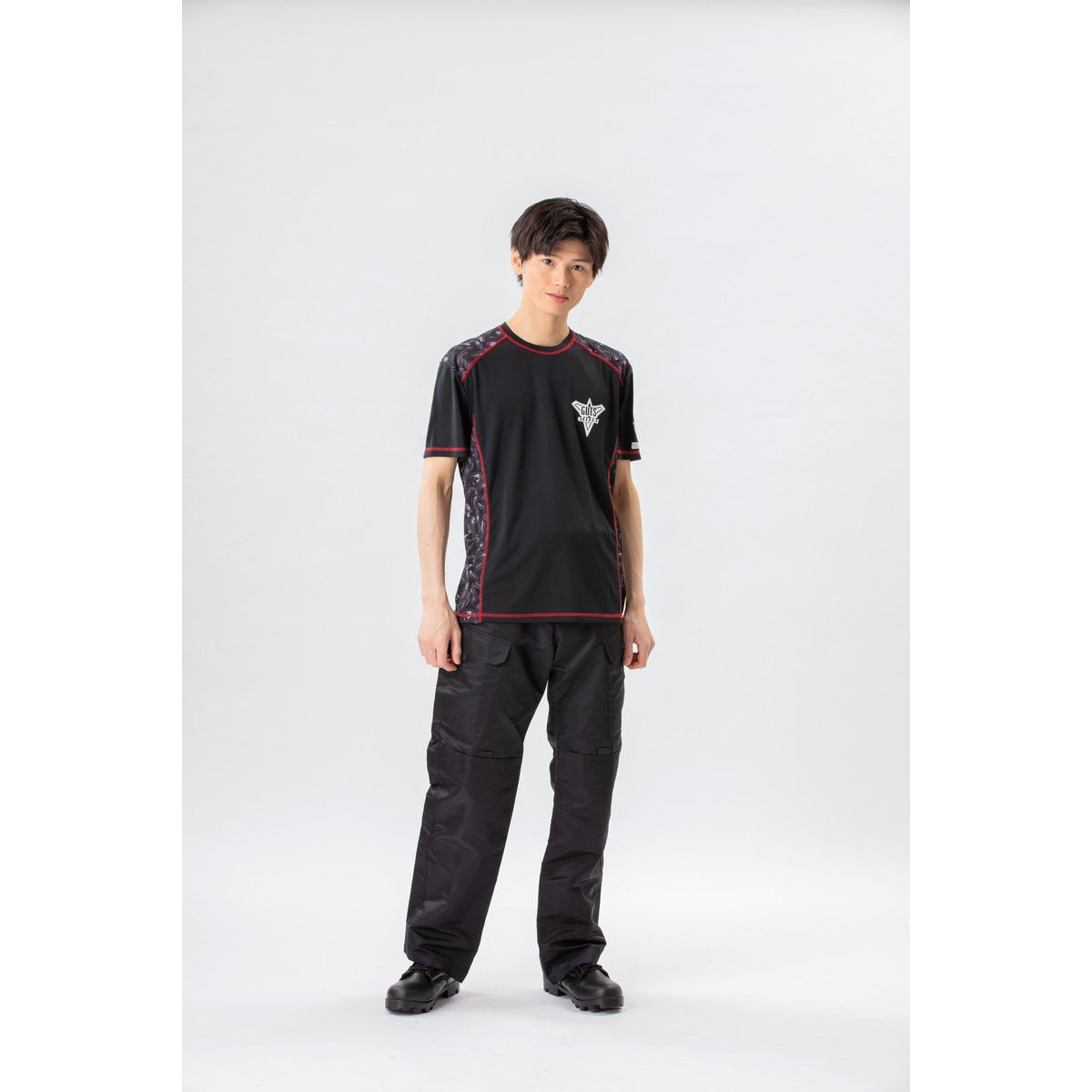 ウルトラマントリガー GUTS-SELECT 隊員Tシャツ【4次受注：22年3月発送分】 | ウルトラマンシリーズ | アニメグッズ  ・おもちゃならプレミアムバンダイ｜バンダイナムコグループの公式通販サイト