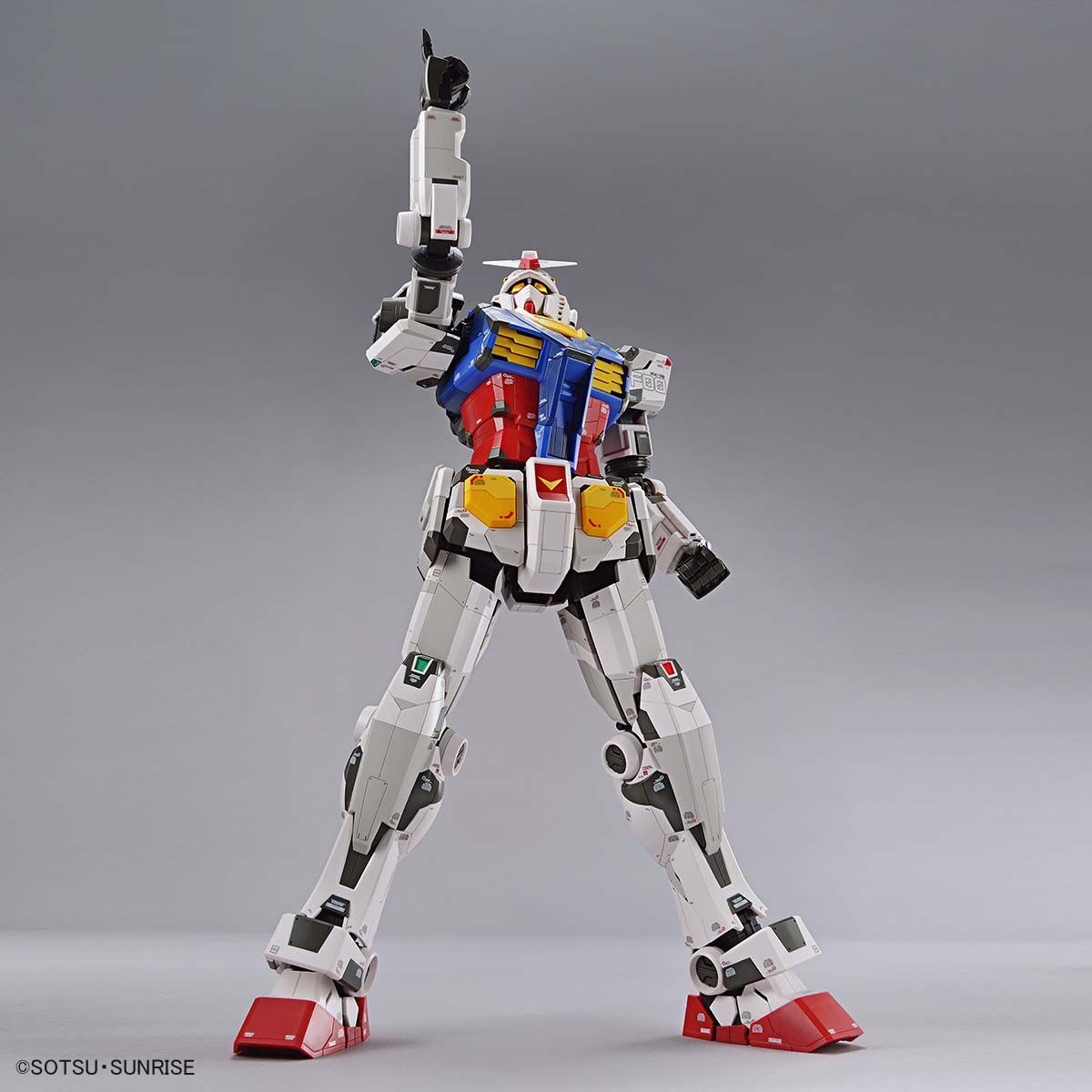 横浜ガンダムファクトリー限定 1/48 RX-78F00 ガンダム