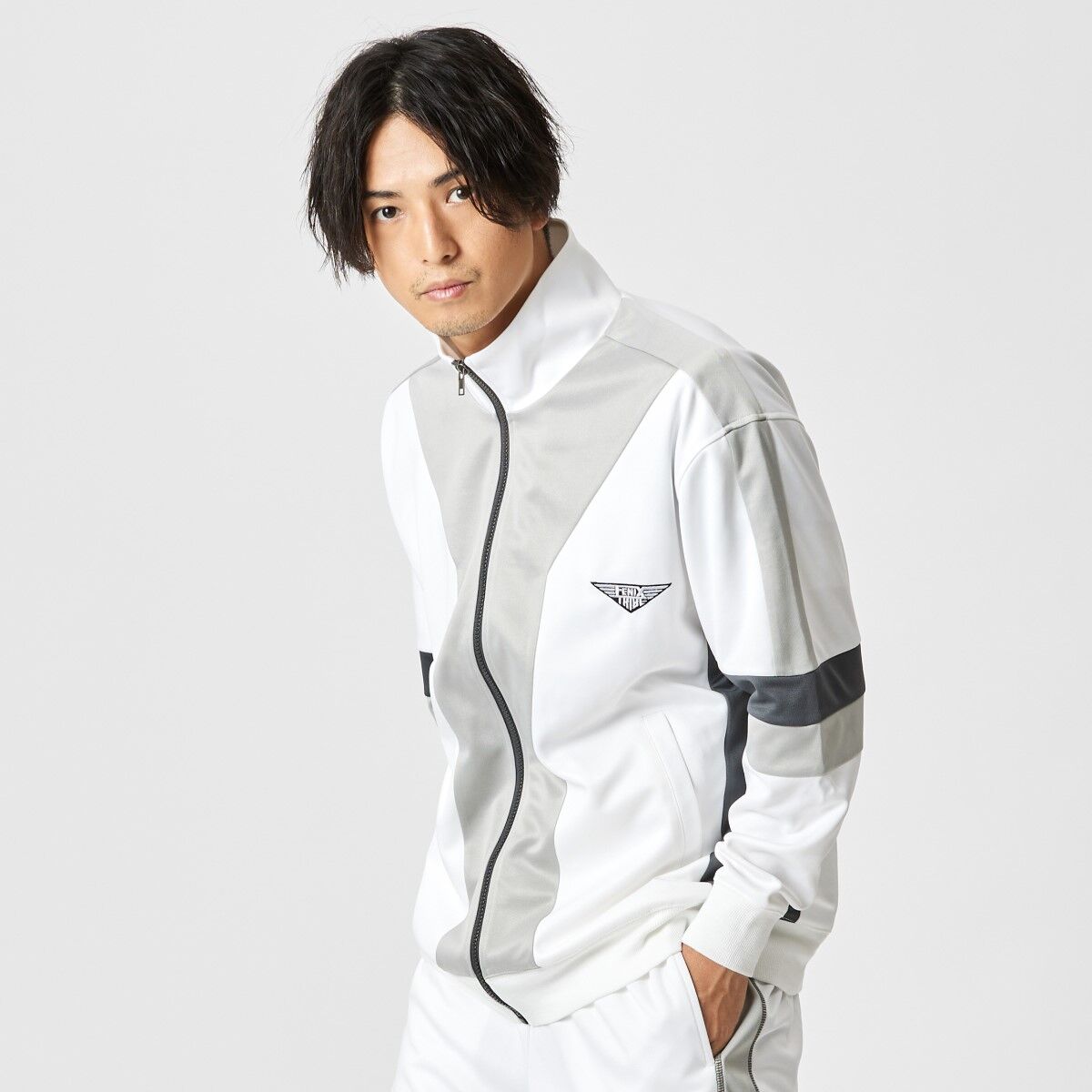 仮面ライダーリバイス FENIX TRIBE（フェニックス トライブ）トラック