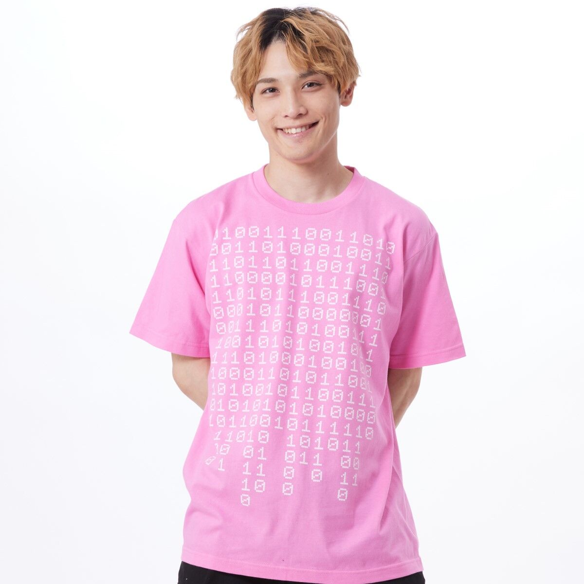 仮面ライダーエグゼイド 宝生永夢Tシャツ 01010101（ピンク） | 仮面