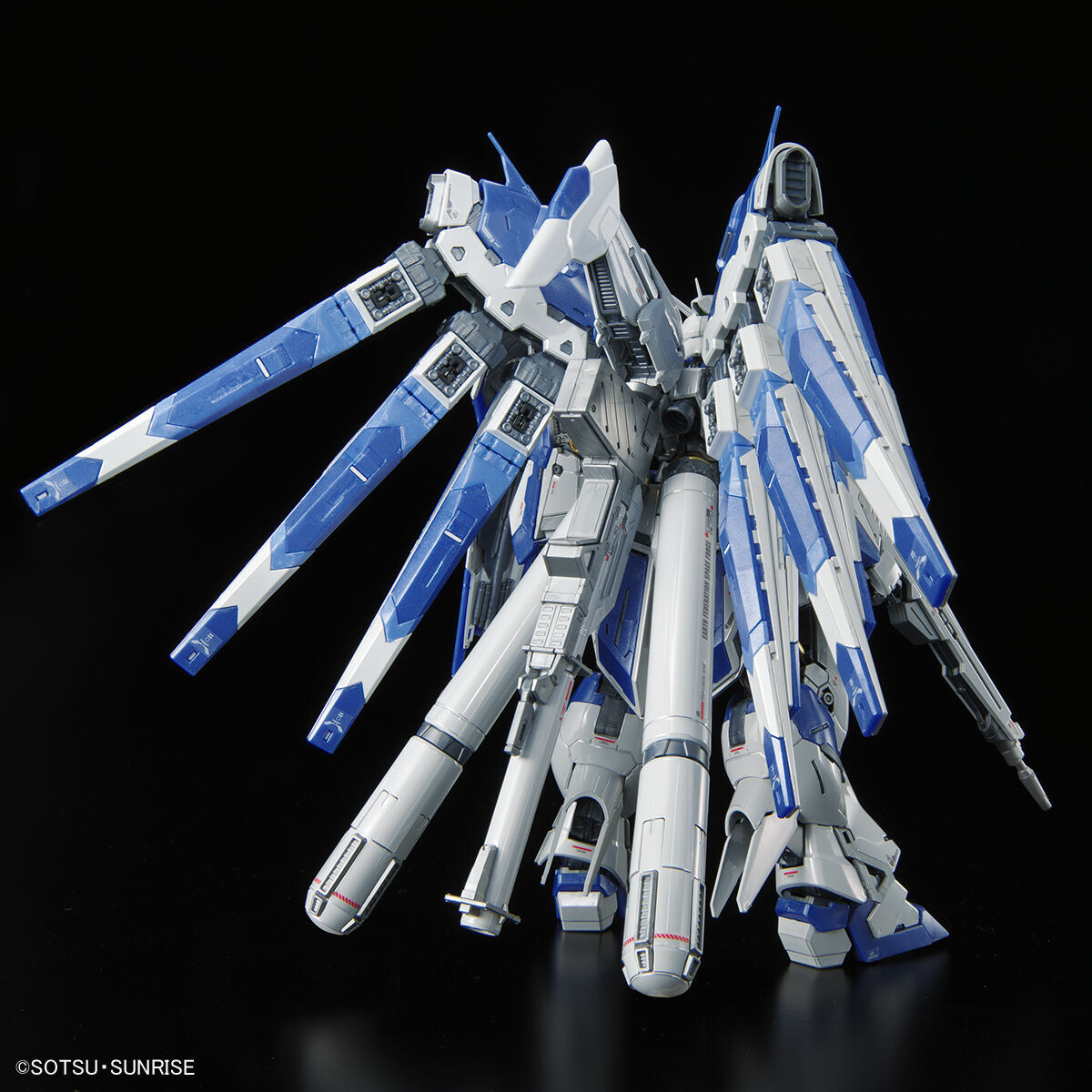 RG 1/144 RX-93-ν2 Hi-ν Gundam(Titanium Finish)