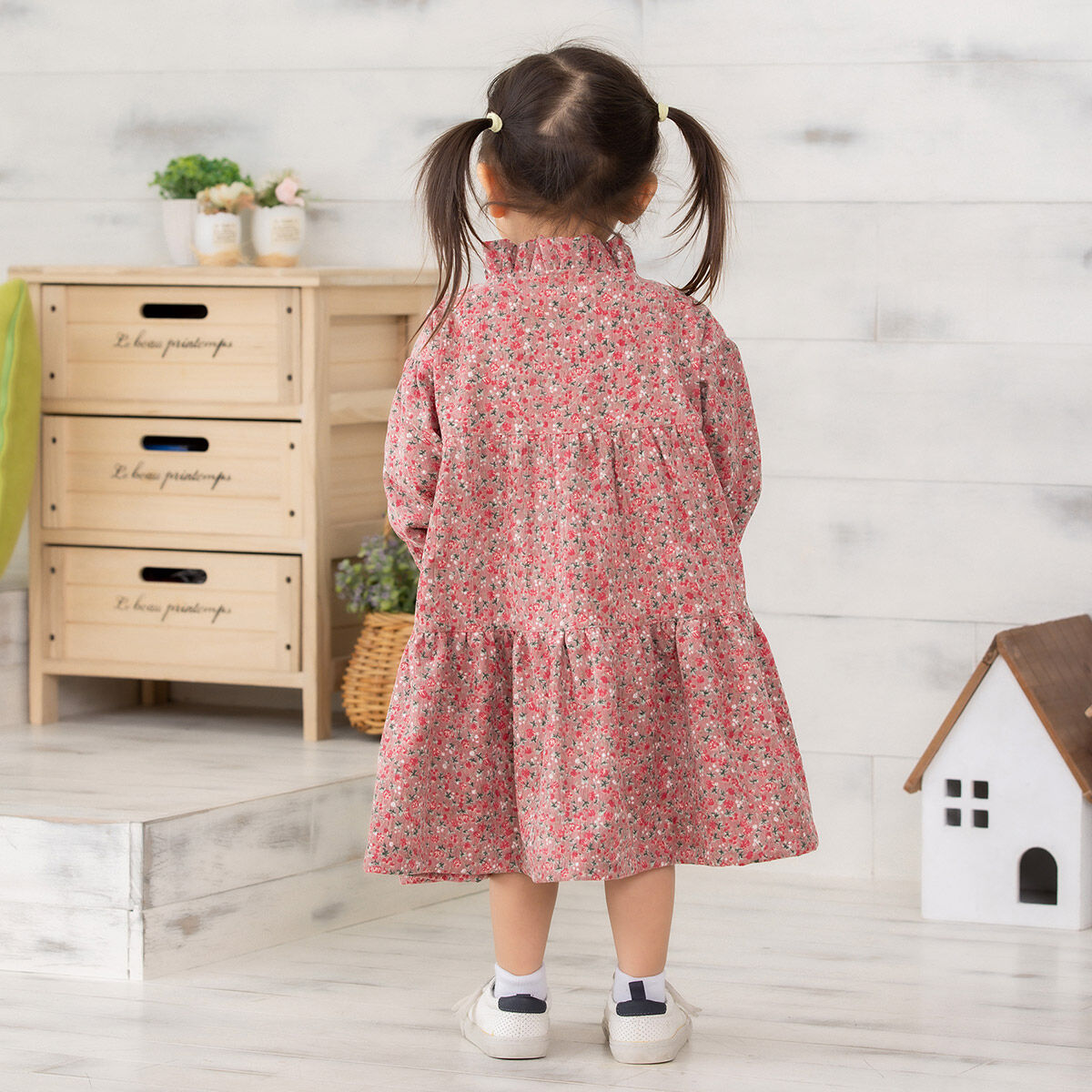 小花柄コーデュロイワンピース それいけ アンパンマン ファッション アクセサリー バンダイナムコグループ公式通販サイト