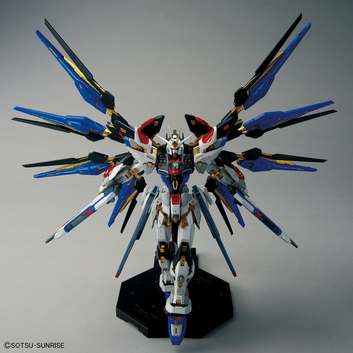 MGEX 1/100 ストライクフリーダムガンダム | GUNDAM.INFO