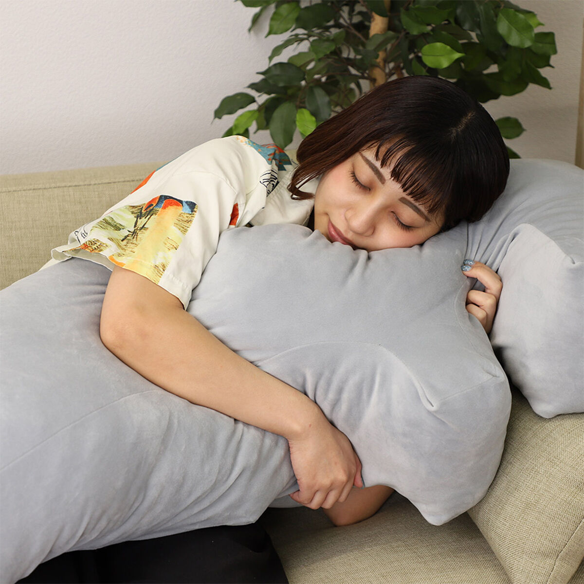 ウルトラセブン アイスラッガー BIGクッション | ウルトラセブン