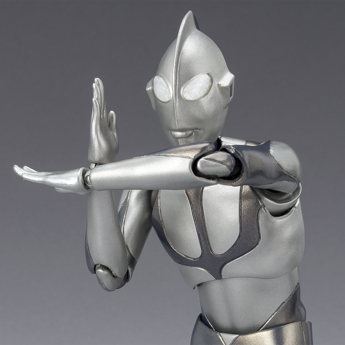 最大73%OFFクーポン S.H.Figuarts にせウルトラマン シン ウルトラマン