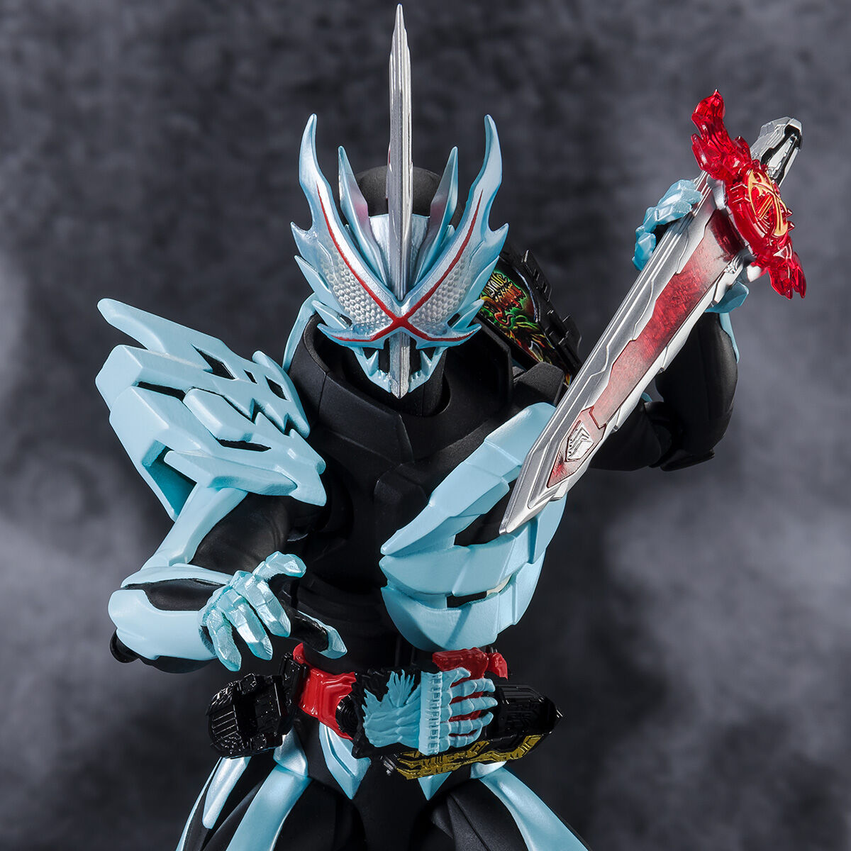 S.H.Figuarts 仮面ライダーセイバー-