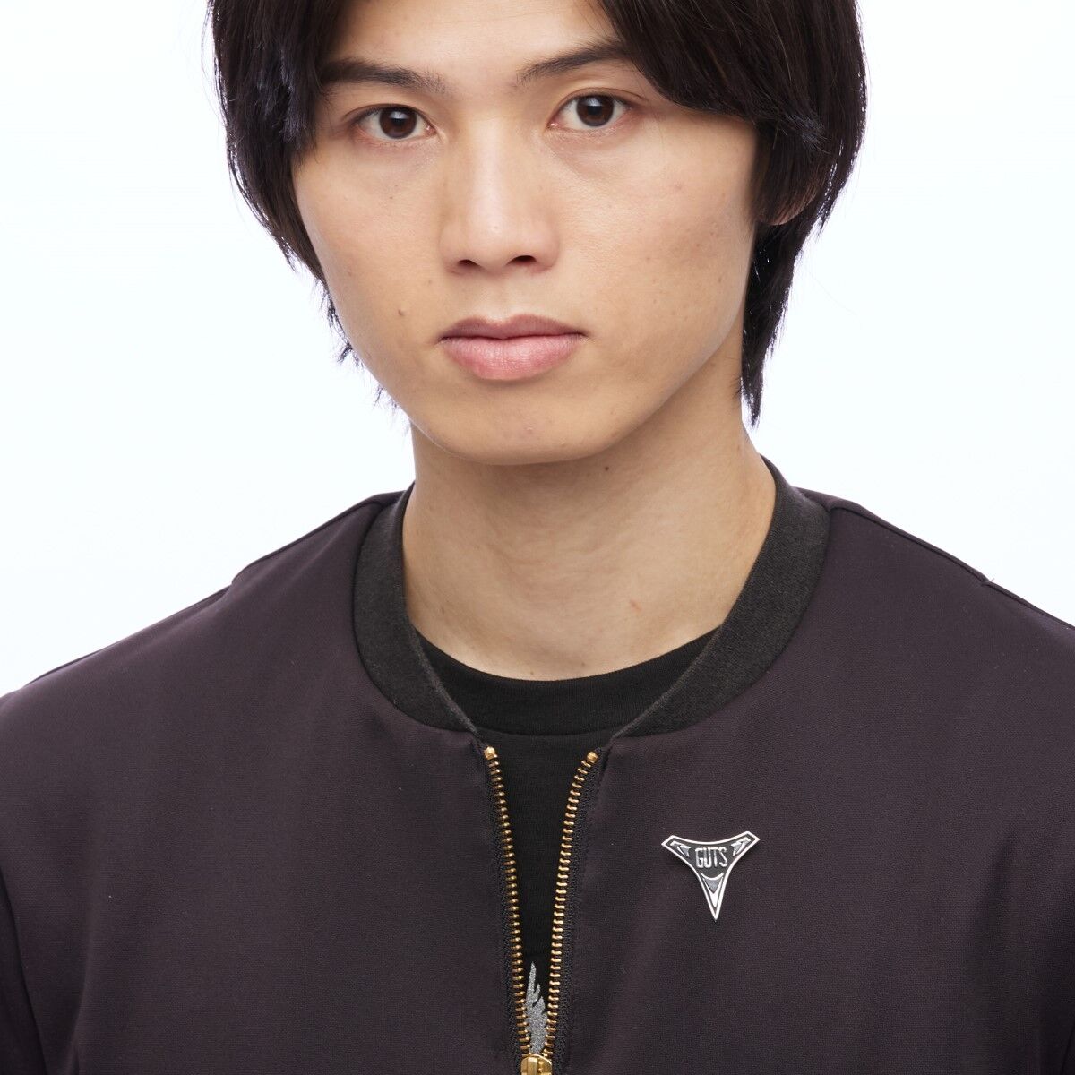 ウルトラマンティガ ダイナ ガイア 完成記念 ピンバッジ ウルトラマンティガ ダイナ ガイア 完成記念 ピンバッジ