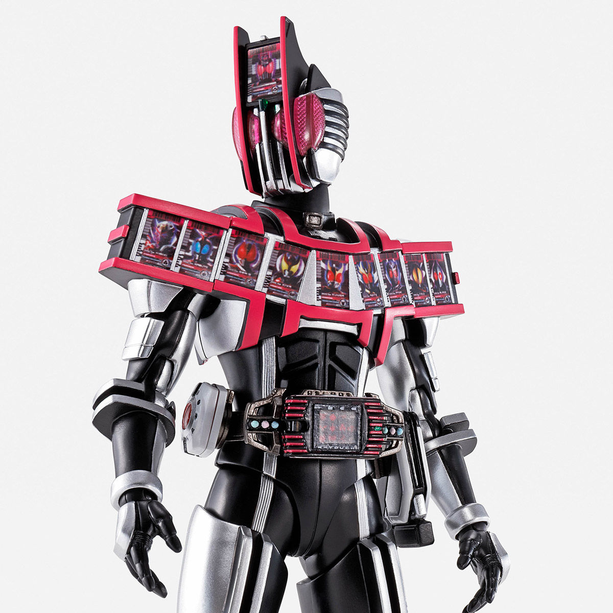 SHフィギュアーツ真骨頂 仮面ライダーディケイドコンプリートフォーム