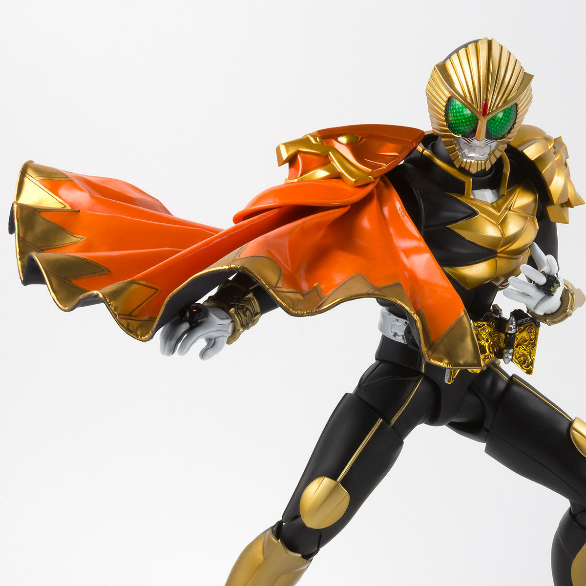 抽選販売】S.H.Figuarts（真骨彫製法） 仮面ライダービースト マント 