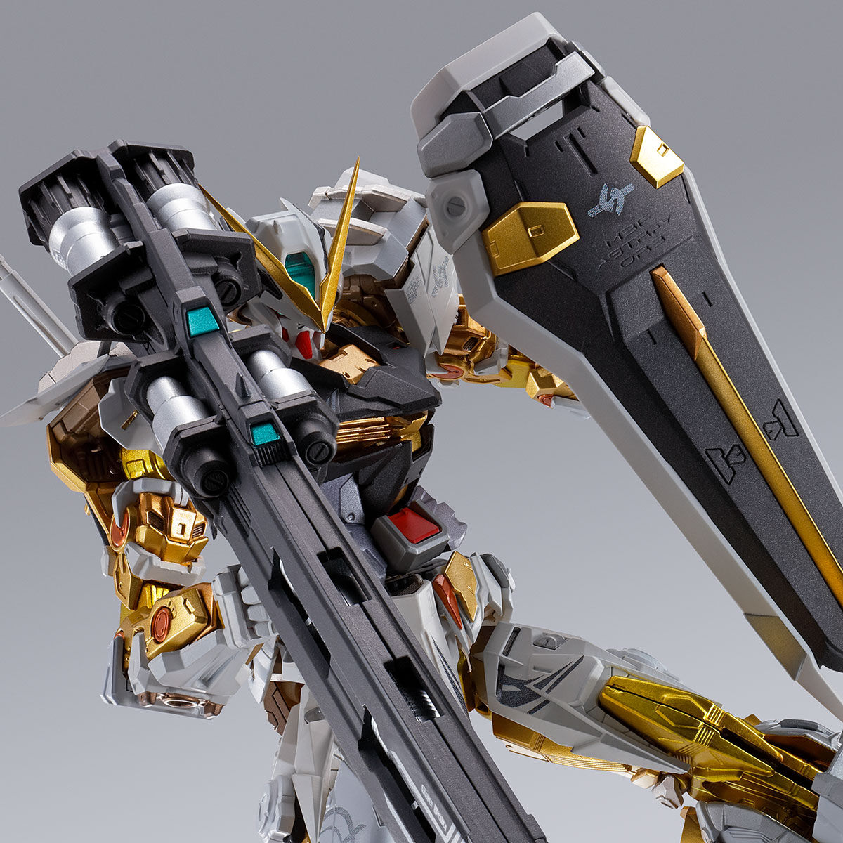 低価特価】 ヤフオク! - メタルビルド METAL BUILD ガンダムアストレイ