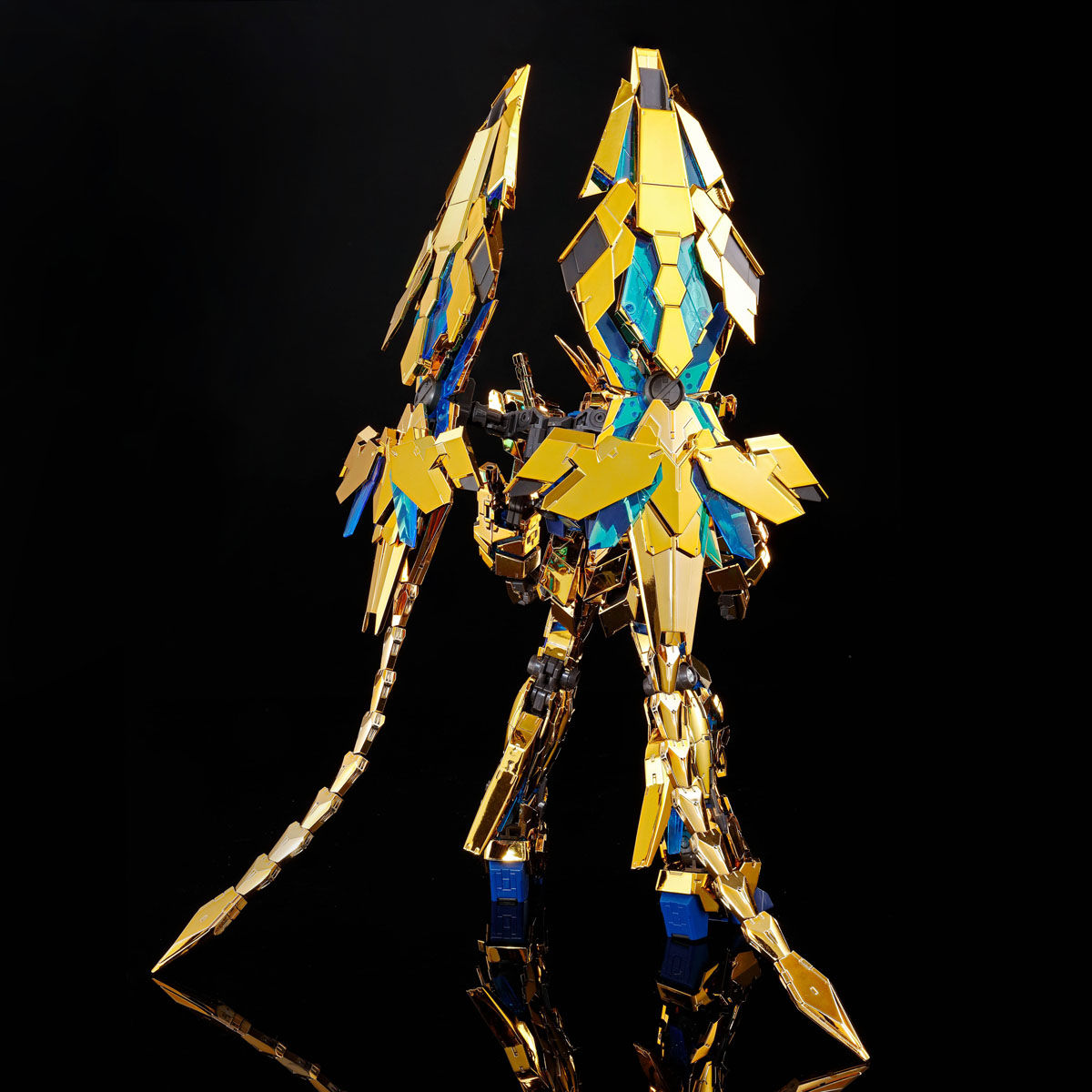 RG 1/144 RX-0 Unicorn Gundam 03 Phenex(Narrative Gold Coating)