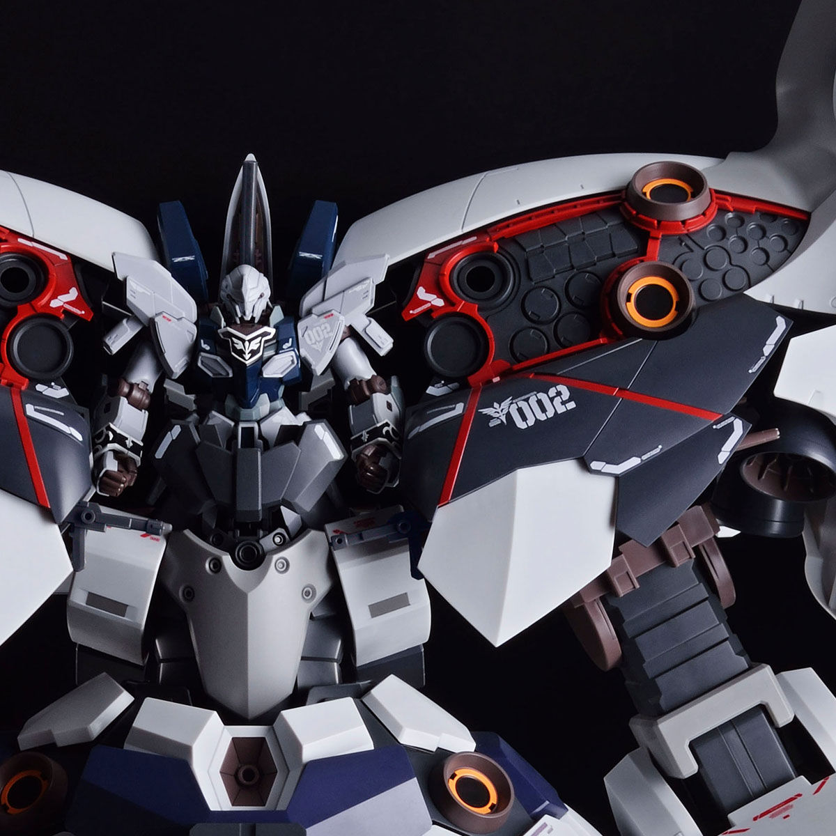 ＨＧ 1/144 ＩＩネオ・ジオング（ナラティブVer.）プラモデル-