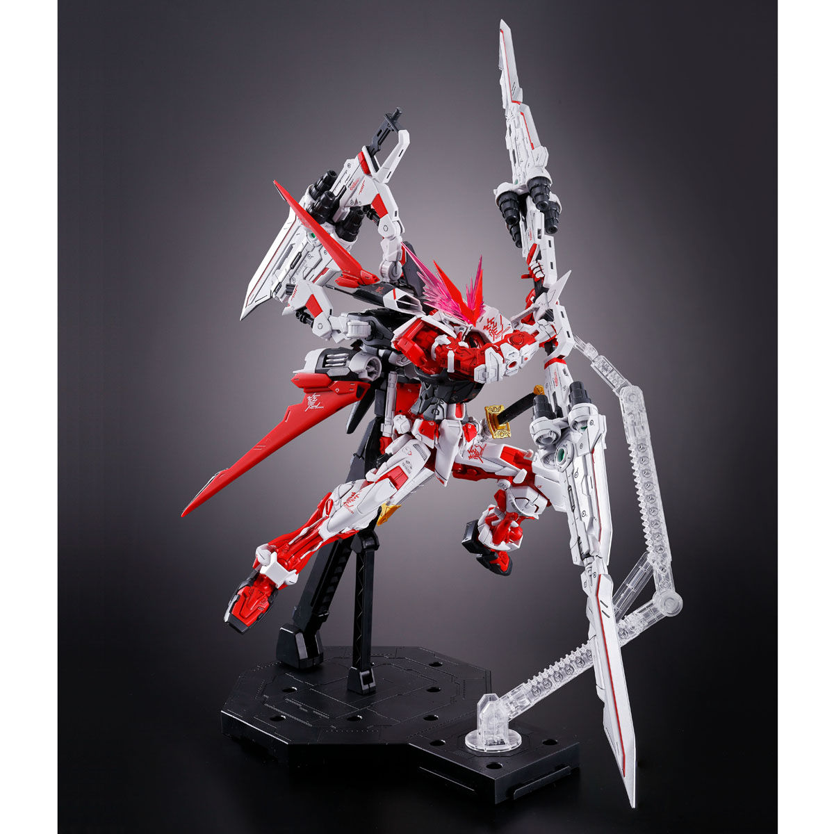MG 1/100 MBF-P02 Gundam Astray Red Dragon