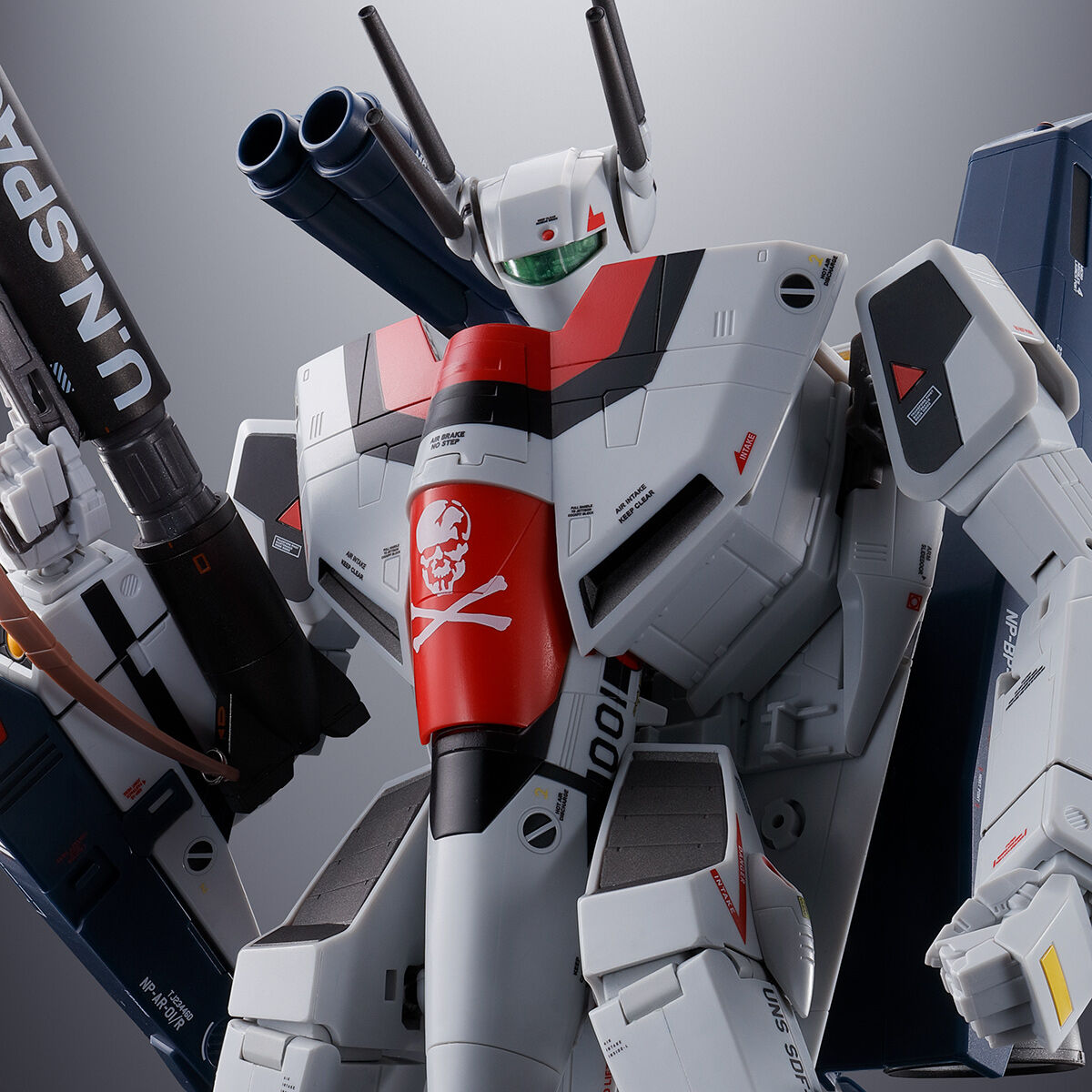 開催記念商品／抽選販売】DX超合金 劇場版 VF-1S ストライクバルキリー