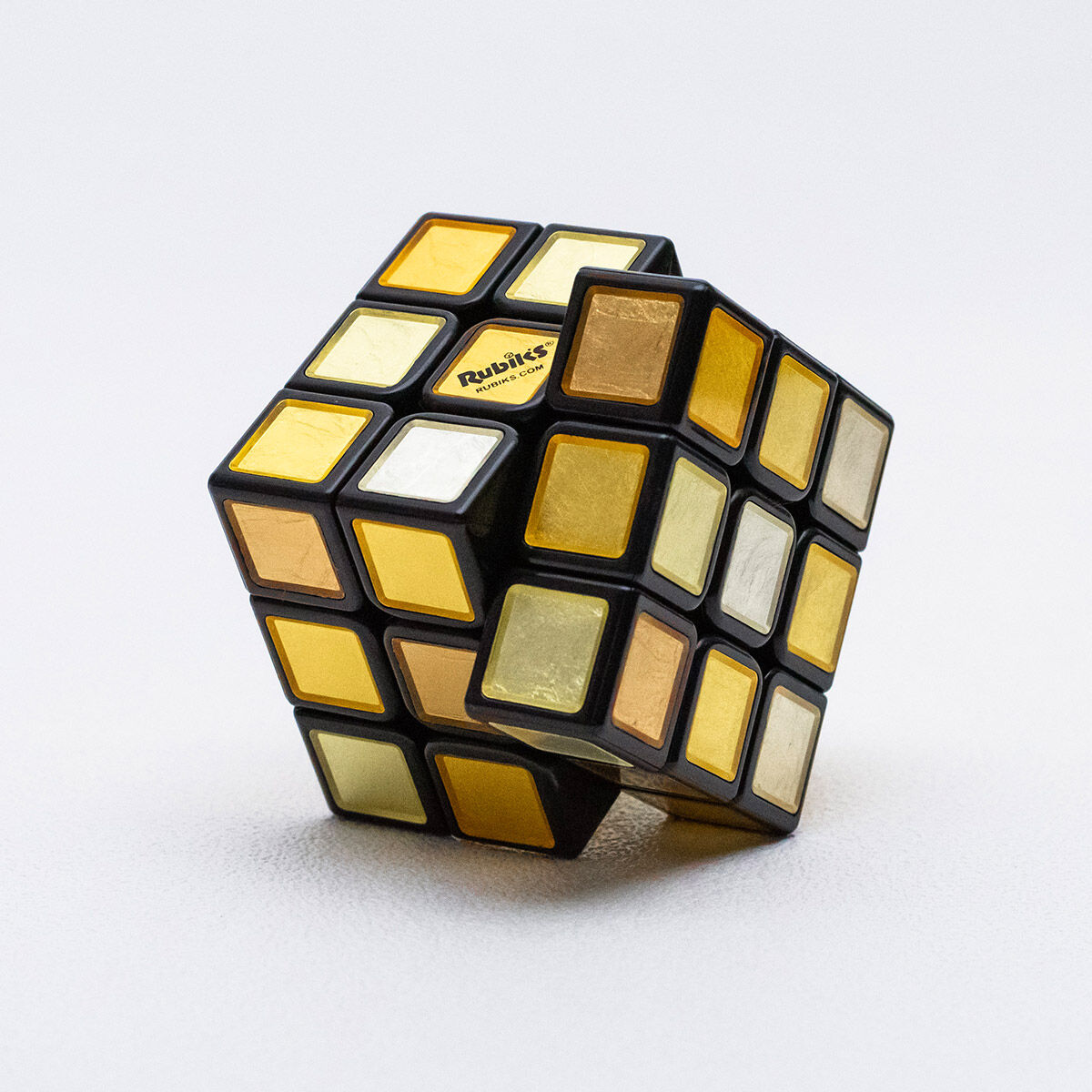 【当選品!!】かぐや様は告らせたい ルービックキューブ☆貴重！！ 当選品!!】かぐや様は告らせたい ルービックキューブ☆貴重