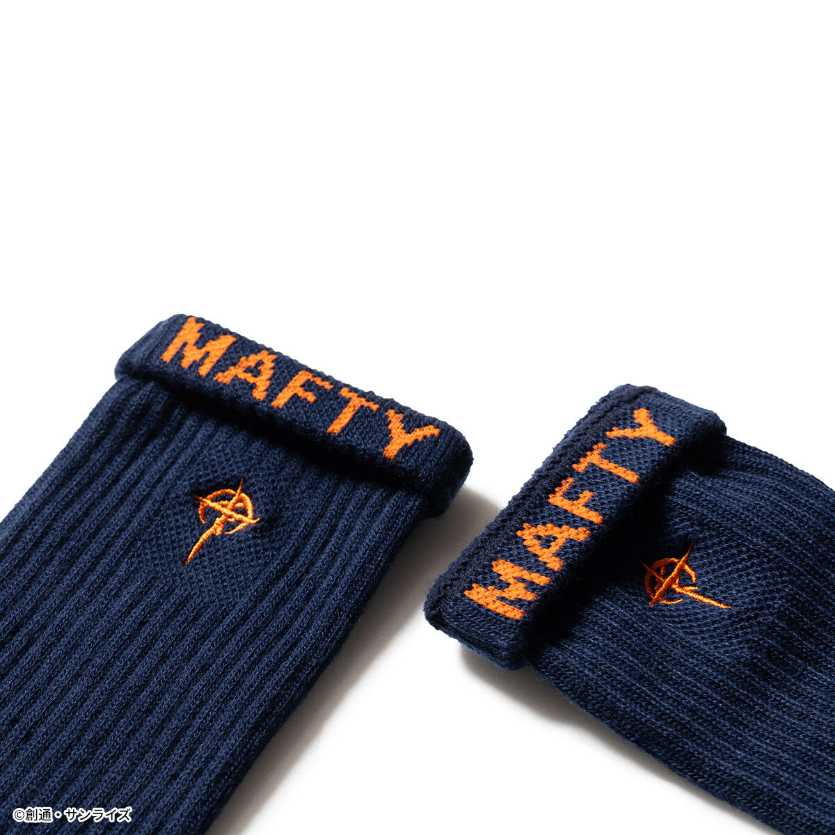 STRICT-G 『ガンダム』クワトロ・バジーナ、閃光のハサウェイ２点セット 放映開始から40周年『機動戦士Zガンダム』「クワトロ・バジーナ