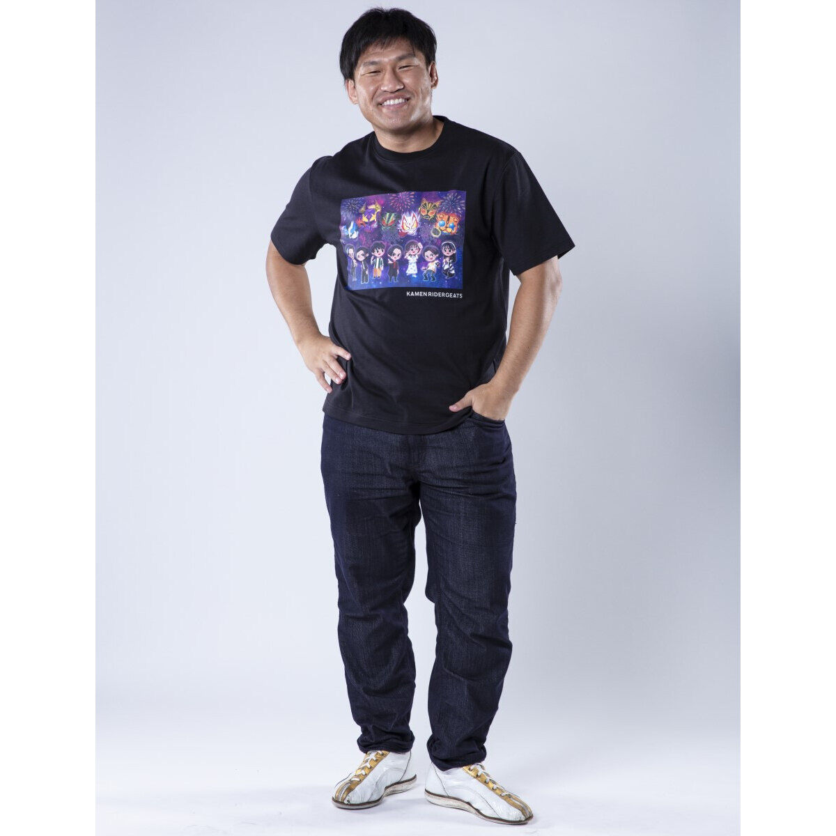 仮面ライダーギーツ デフォルメ 蓄光 Tシャツ 花火柄 | 仮面ライダー