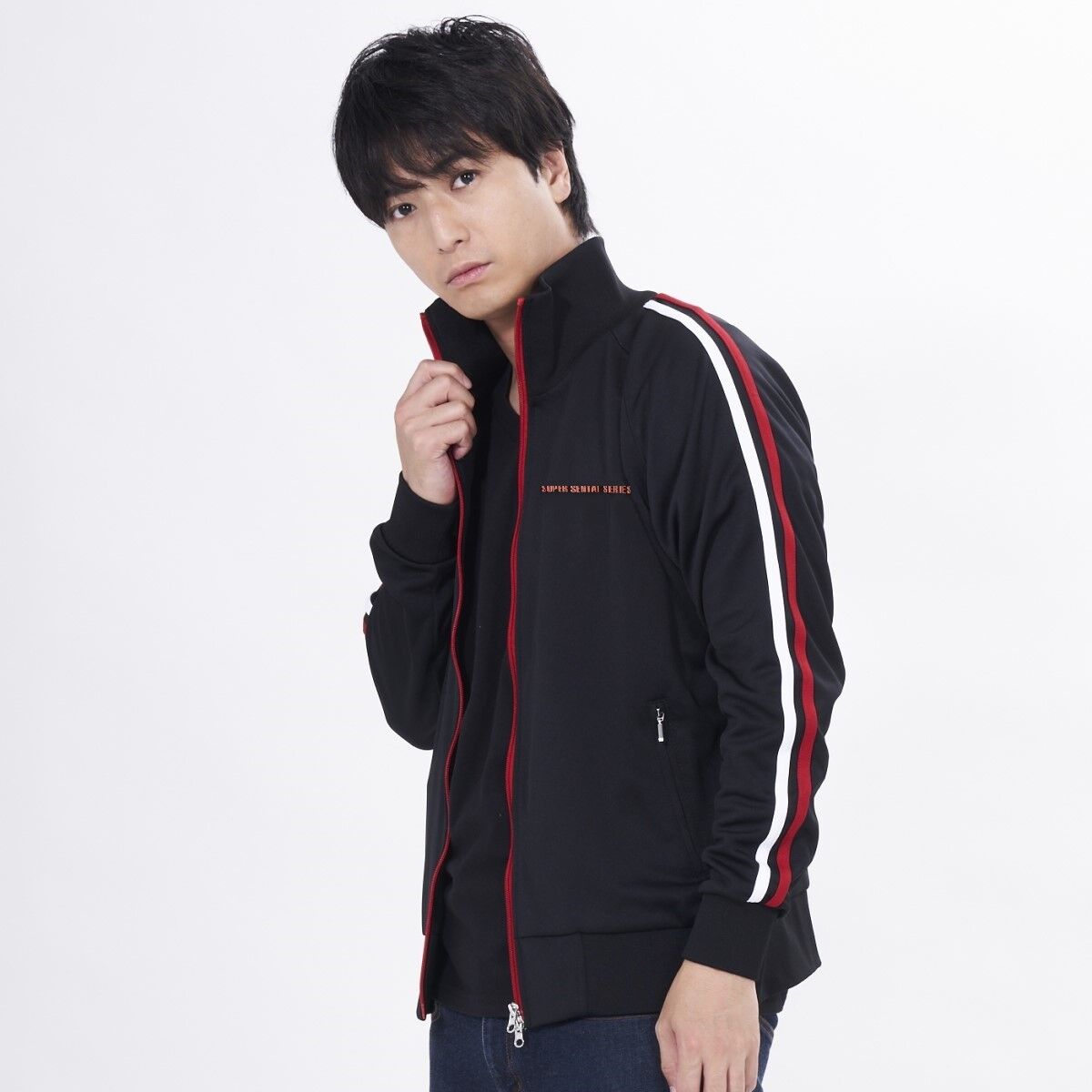 王様戦隊キングオージャー h.NAOTO カグラギディボウスキ 着物風ジャケット 王様戦隊キングオージャー×h.NAOTO カグラギ・ディボウスキ 着物
