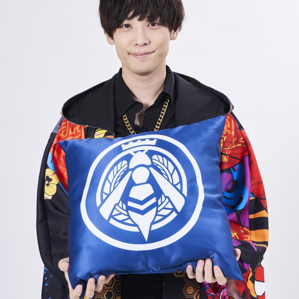 り*す様 三代目OMI キングダムクッション 2025年最新】登坂 クッションの人気アイテム - メルカリ