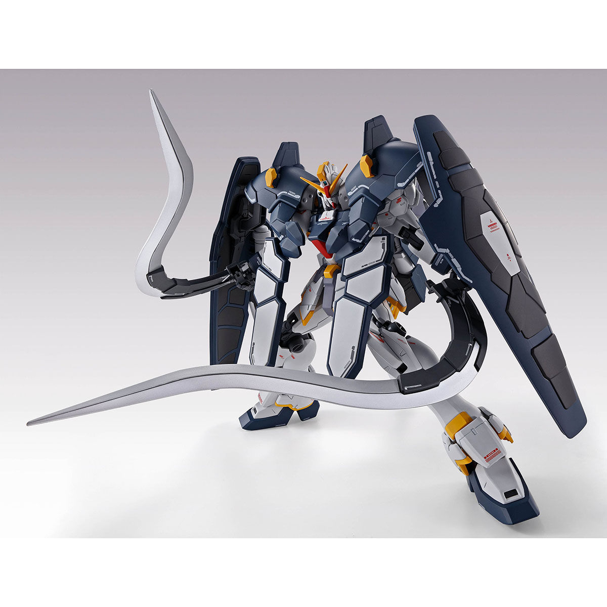 プレミアムバンダイ限定 MG 1/100 XXXG-01SR2 ガンダムサンドロック改 EW 新機動戦記ガンダムW Endless Waltz(エンドレスワルツ) プラモデル(0219579) バンダイ型番