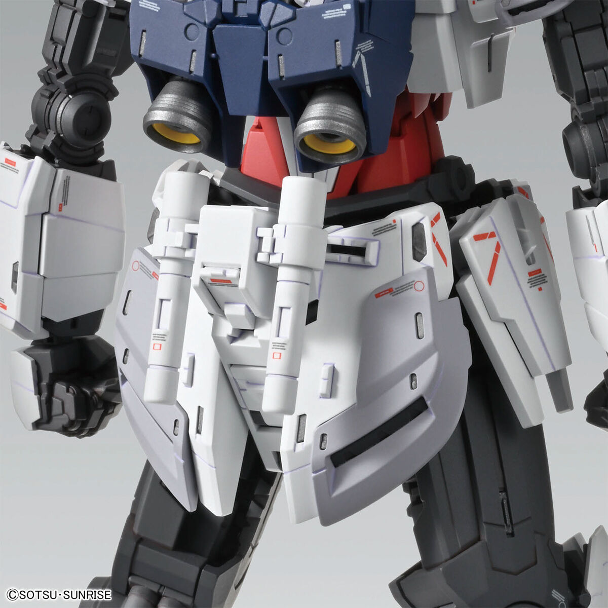 新品未組み立て品 MG 1/100 ナラティブガンダム Ver.Ka 新品・未組立品】MG 1/100 ナラティブガンダム B装備 Ver