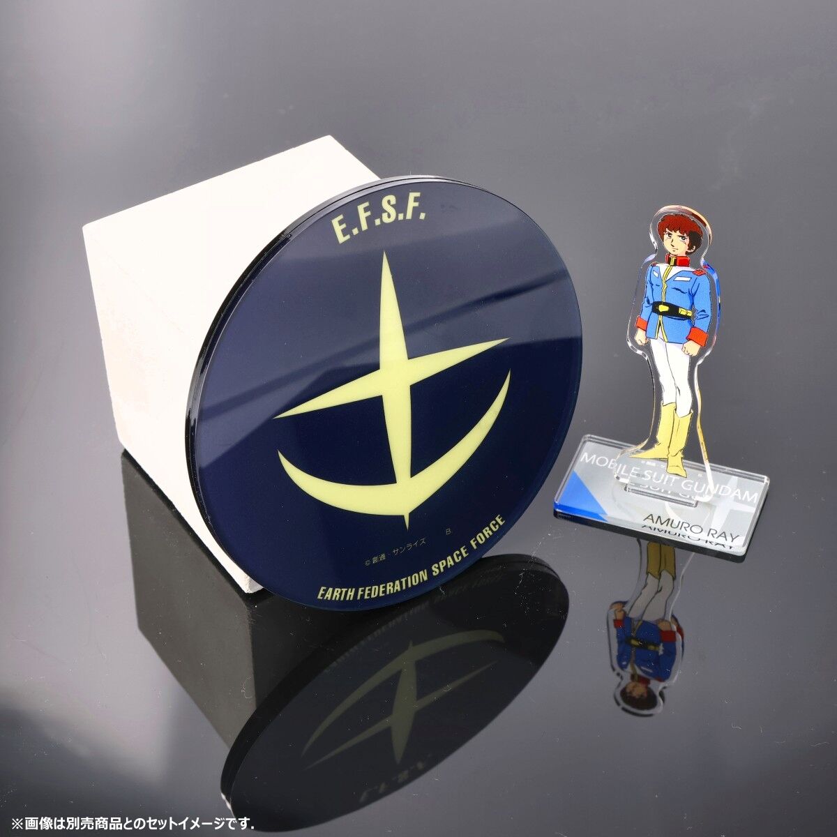 機動戦士ガンダム 光るアクリルプレート 地球連邦軍 【2024年7月発送