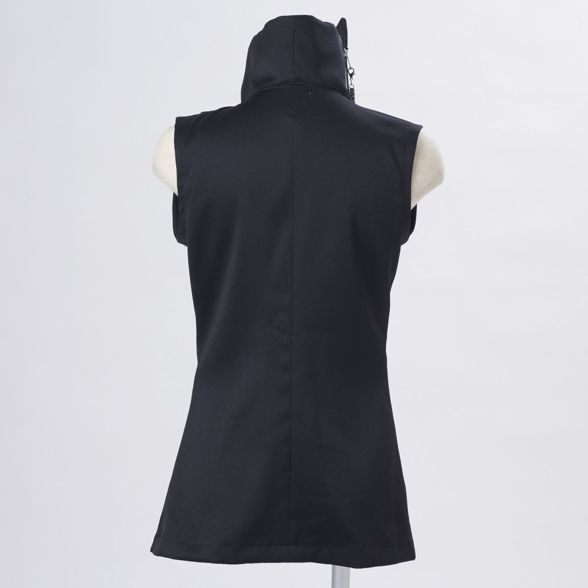 王様戦隊キングオージャー×h.NAOTO リタ・カニスカ ハイネックシャツ 