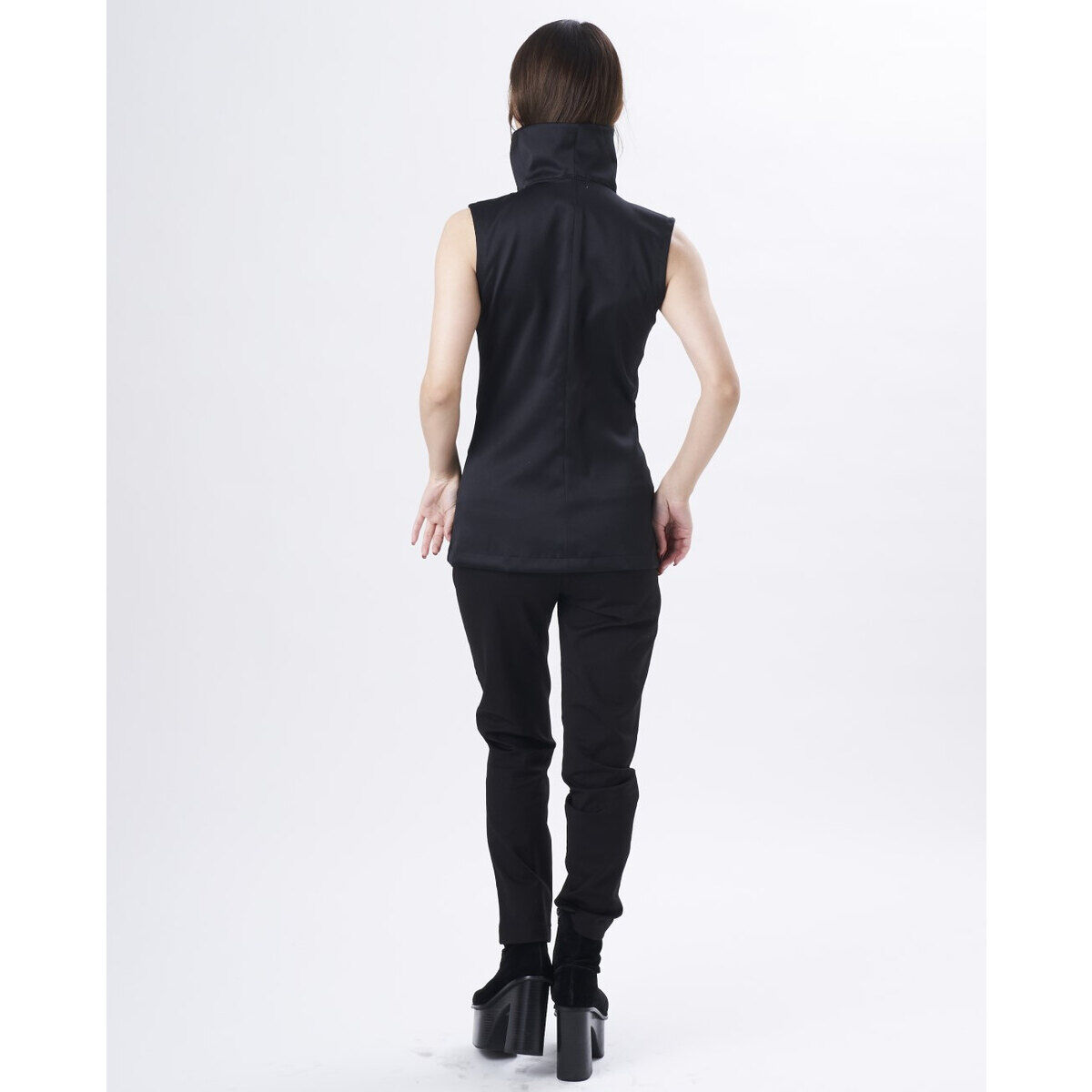 王様戦隊キングオージャー×h.NAOTO リタ・カニスカ ハイネックシャツ 