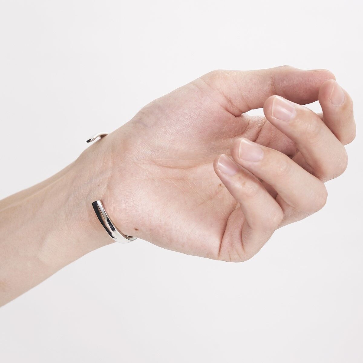 ウルトラマンタロウ 50周年記念 キングブレスレット デザイン バングル