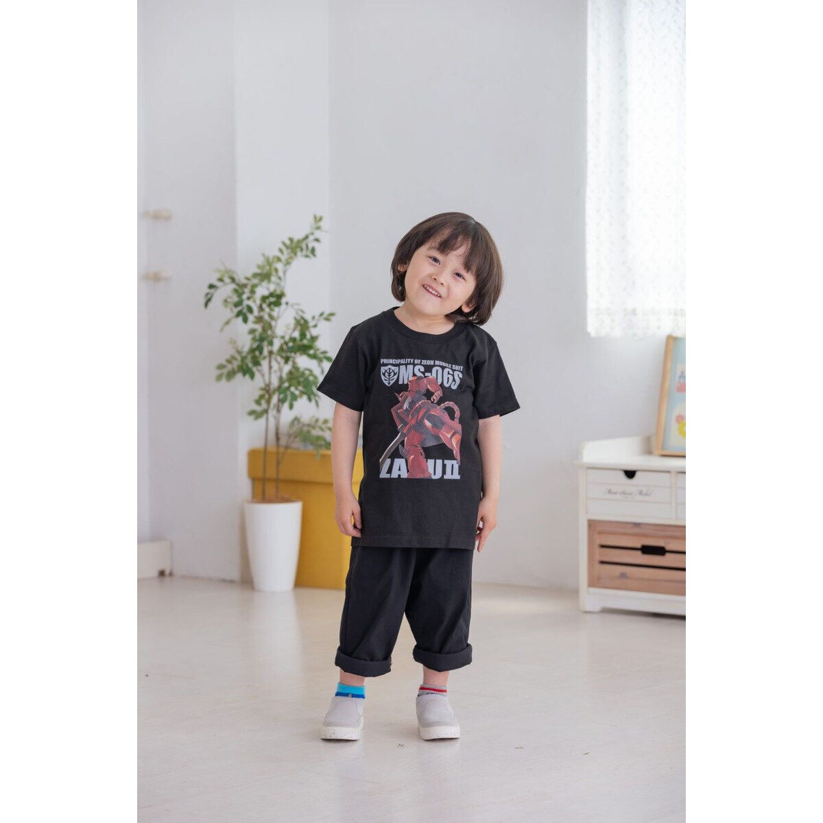 MS-06 ZAKU II Tシャツ子供用ｓサイズ Amazon.co.jp: 2024 機動戦士ガンダム MS-06 半袖 Tシャツ Zaku